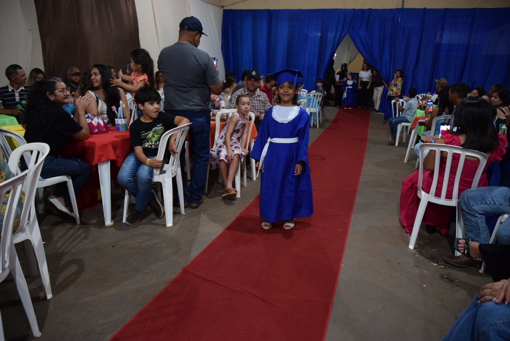 Iguatemi: Em cerimônia marcante, alunos da Educação Infantil da Escola Cemur, no Assentamento Auxiliadora, participam de formatura