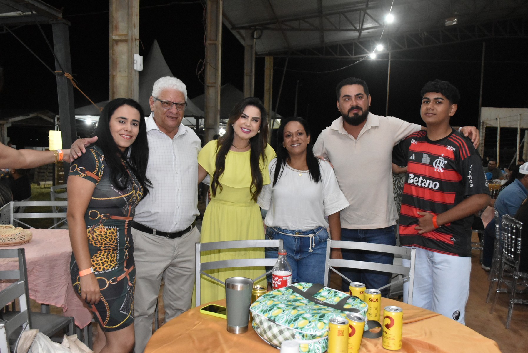 Iguatemi: Confraternização dos servidores municipais reúne mais de duas mil pessoas