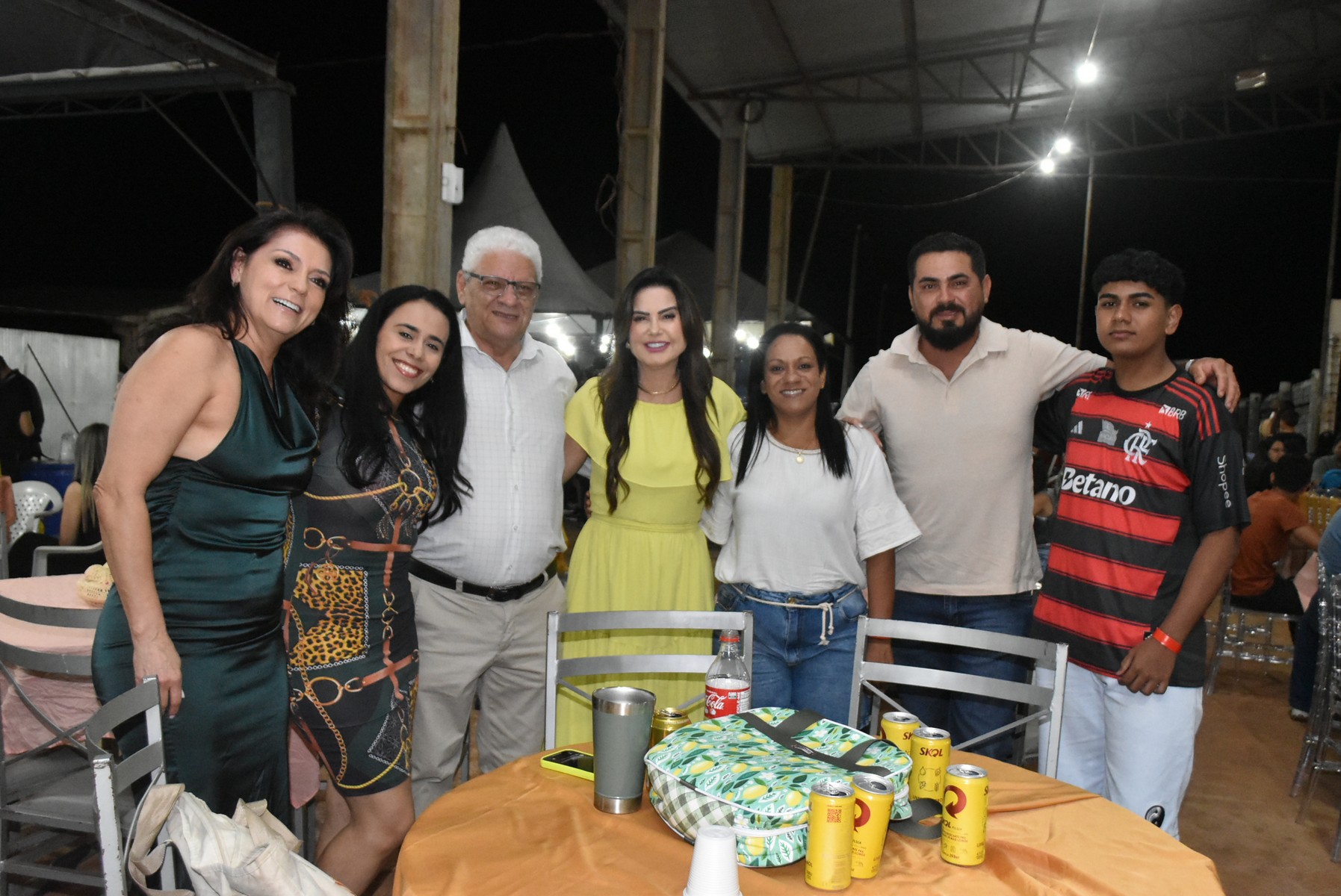 Iguatemi: Confraternização dos servidores municipais reúne mais de duas mil pessoas