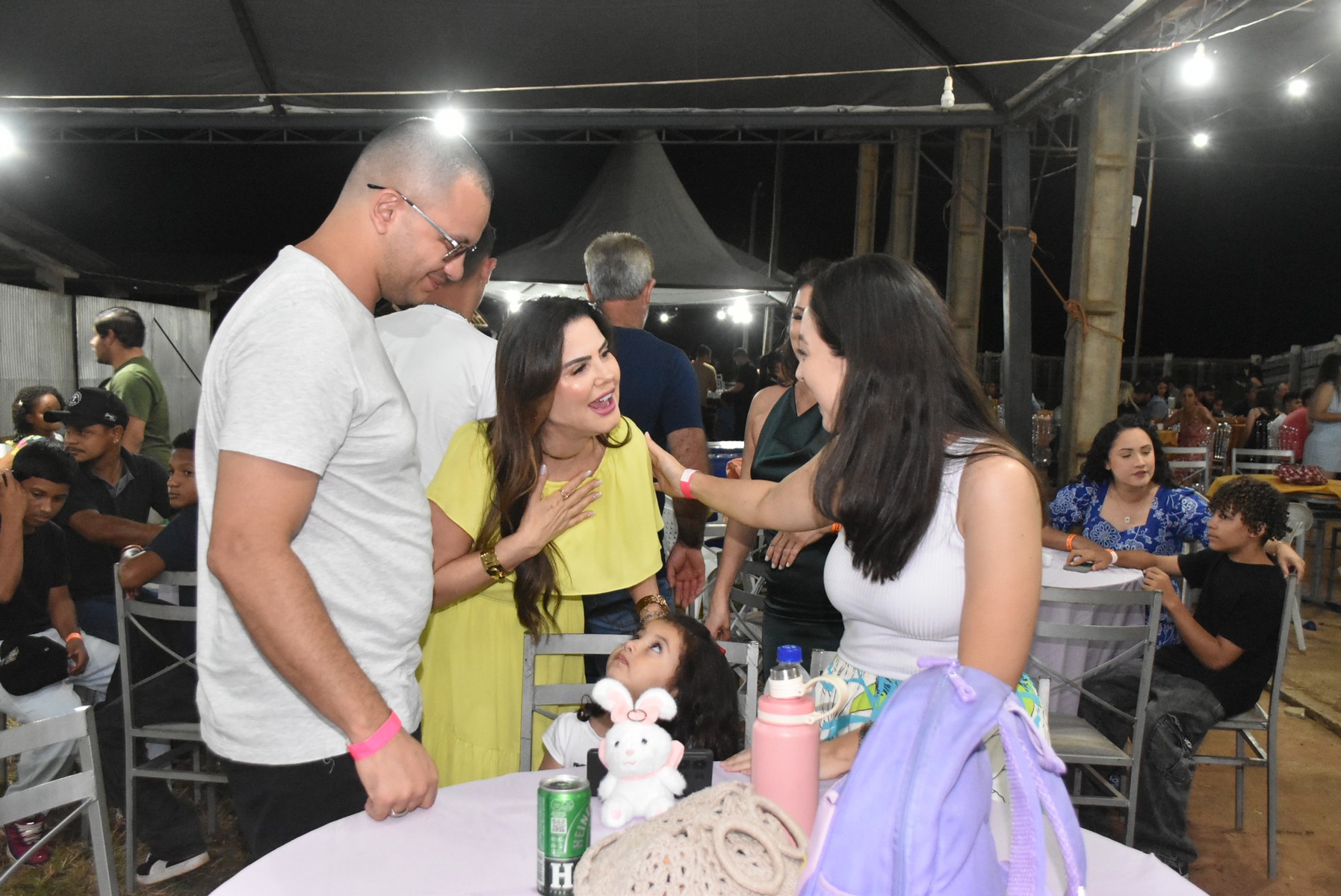 Iguatemi: Confraternização dos servidores municipais reúne mais de duas mil pessoas