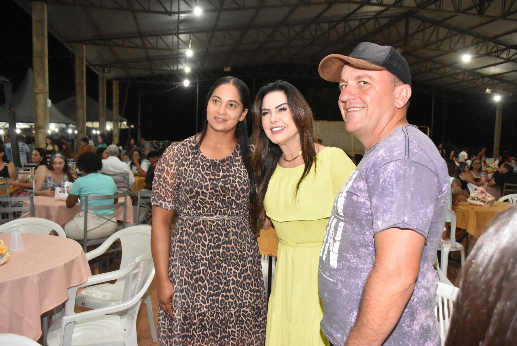 Iguatemi: Confraternização dos servidores municipais reúne mais de duas mil pessoas