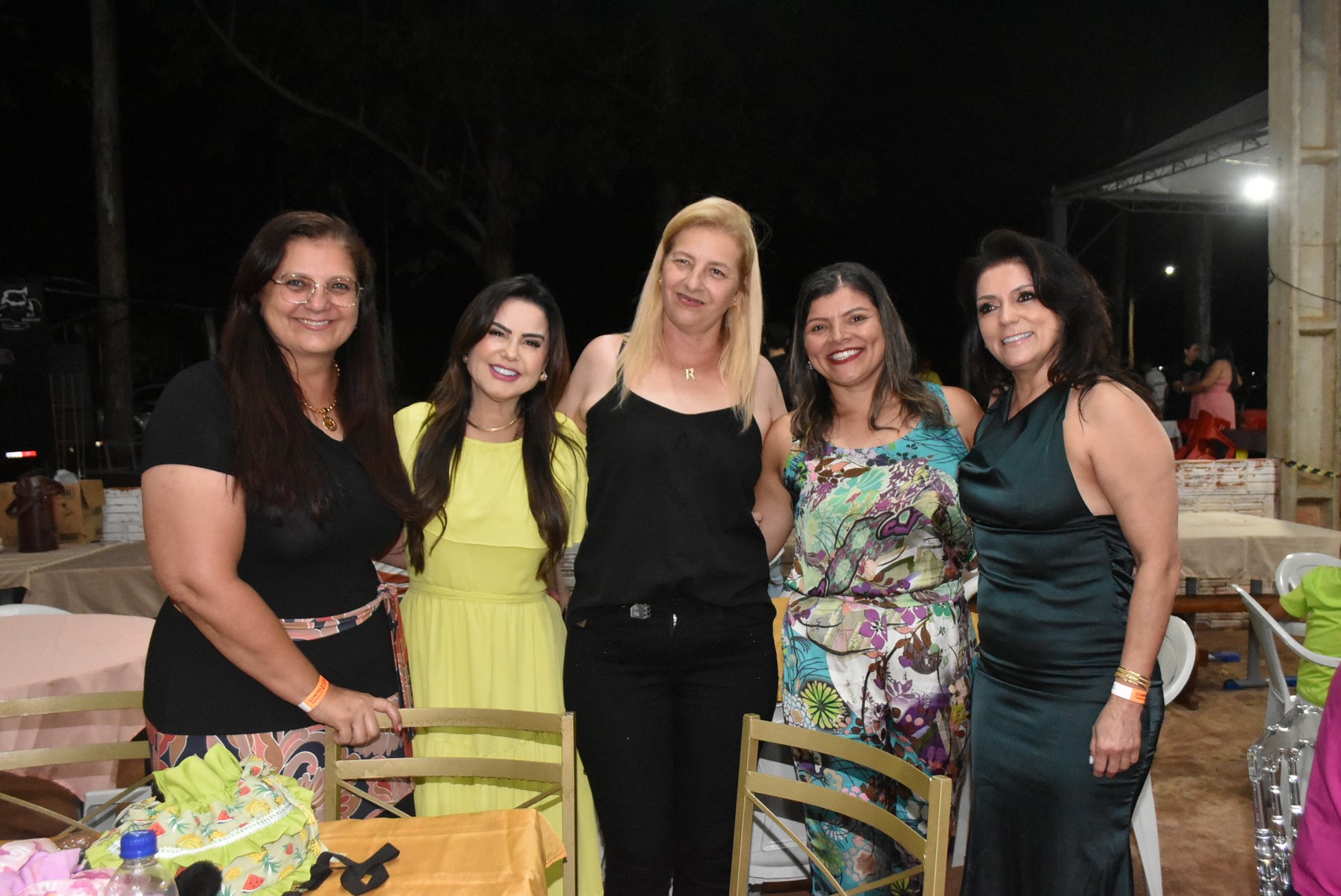 Iguatemi: Confraternização dos servidores municipais reúne mais de duas mil pessoas