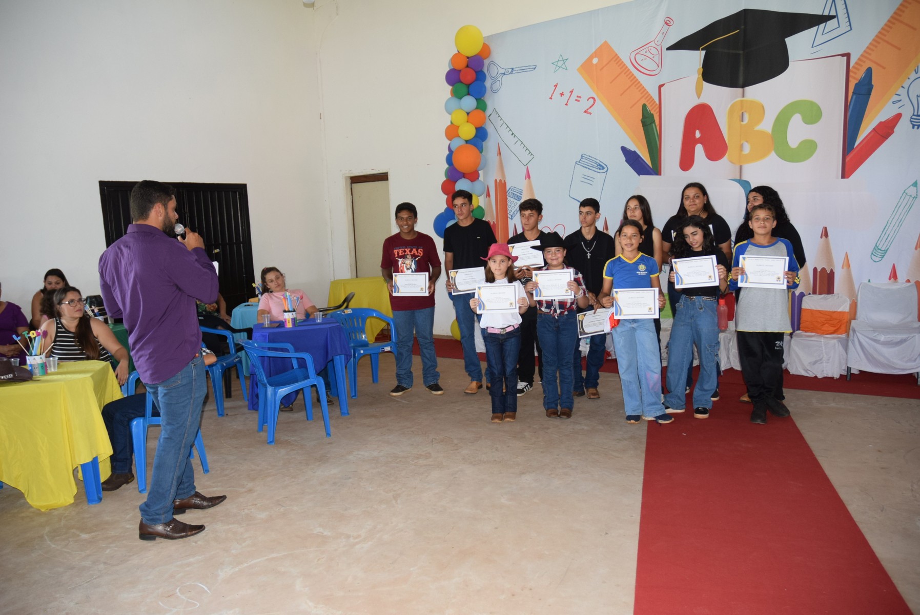 Iguatemi: Direção da Escola Municipal João Paulo I realiza formatura dos alunos do Pré-II da Educação Infantil
