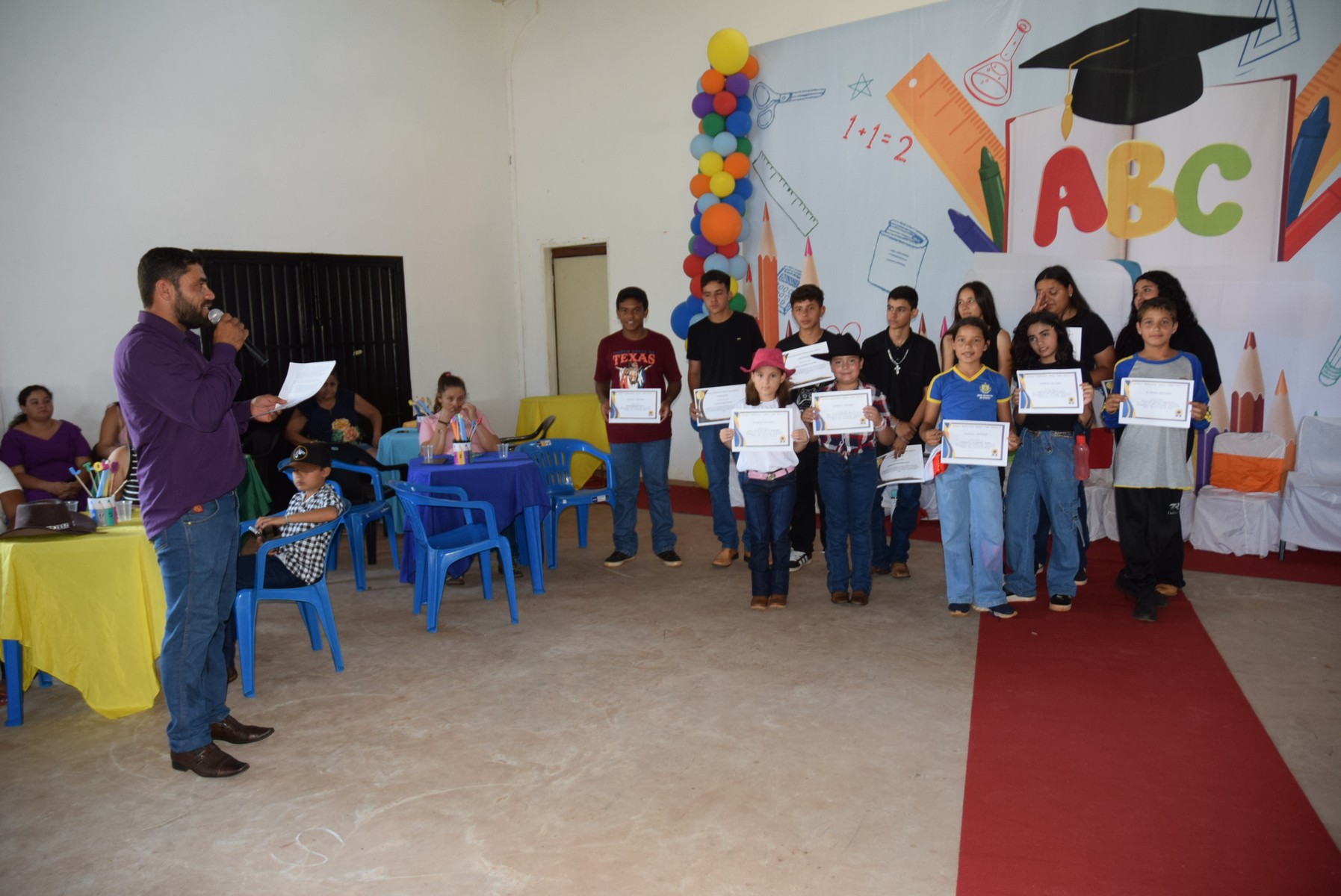 Iguatemi: Direção da Escola Municipal João Paulo I realiza formatura dos alunos do Pré-II da Educação Infantil