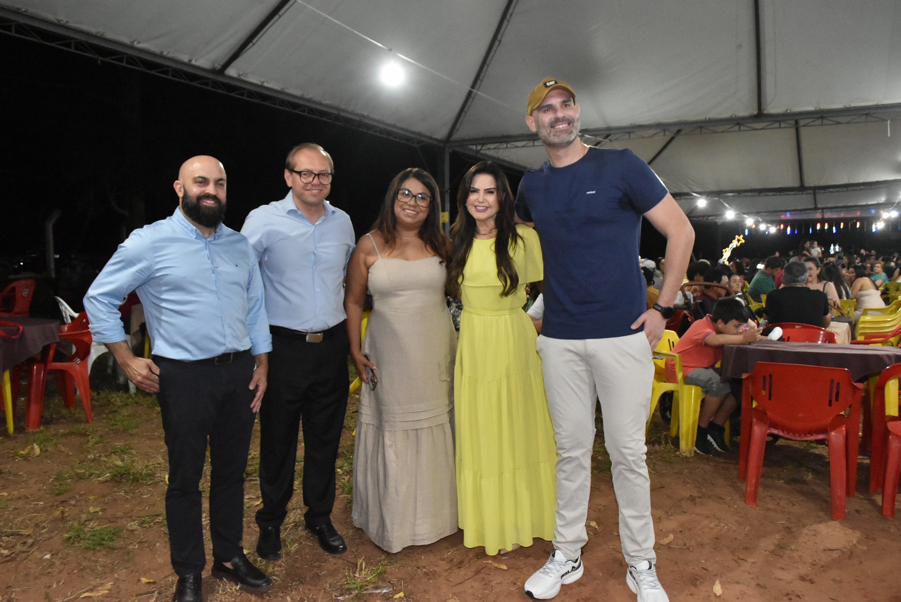 Iguatemi: Confraternização dos servidores municipais reúne mais de duas mil pessoas