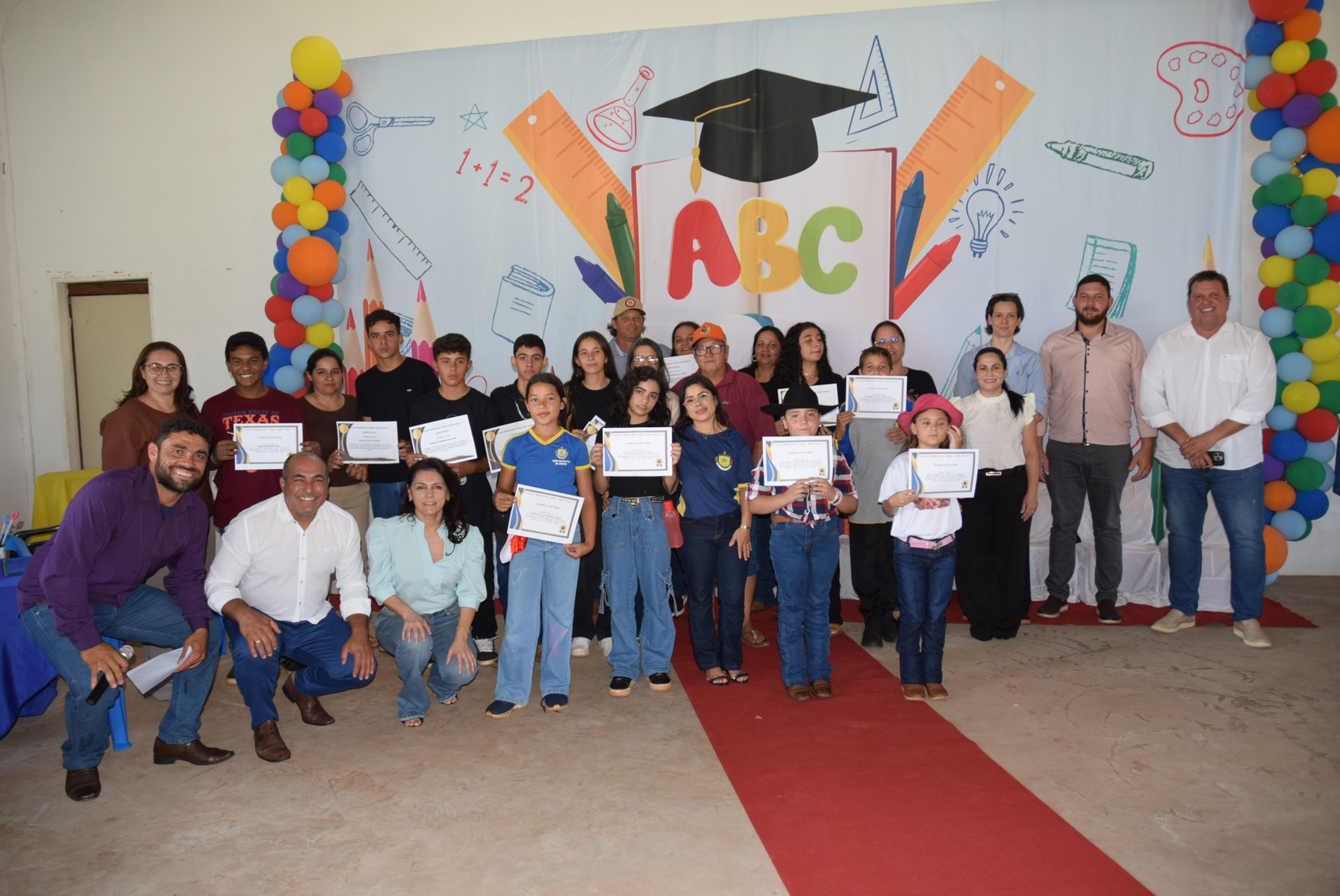 Iguatemi: Direção da Escola Municipal João Paulo I realiza formatura dos alunos do Pré-II da Educação Infantil