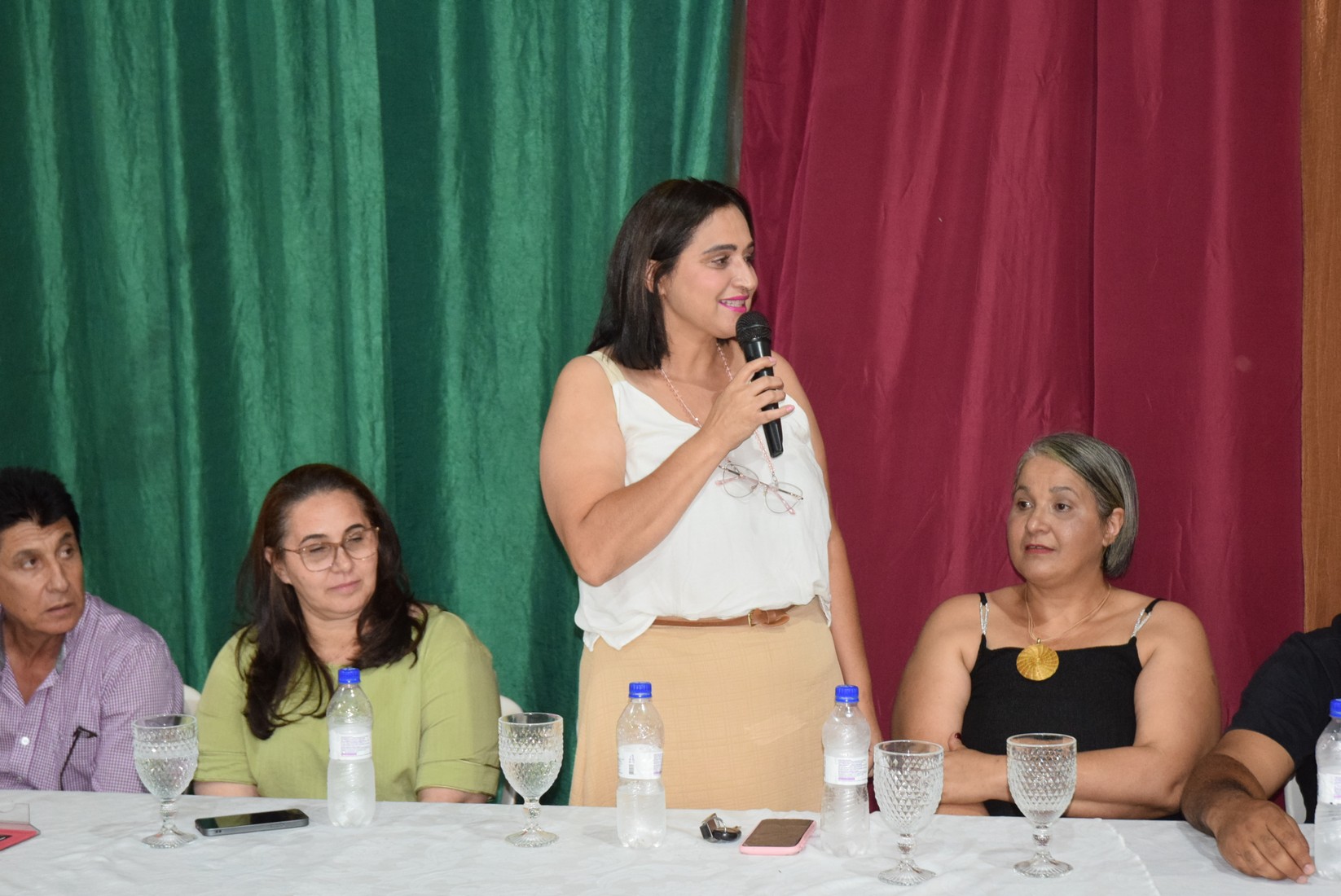 Iguatemi: Em cerimônia marcante, alunos da Educação Infantil da Escola Cemur, no Assentamento Auxiliadora, participam de formatura