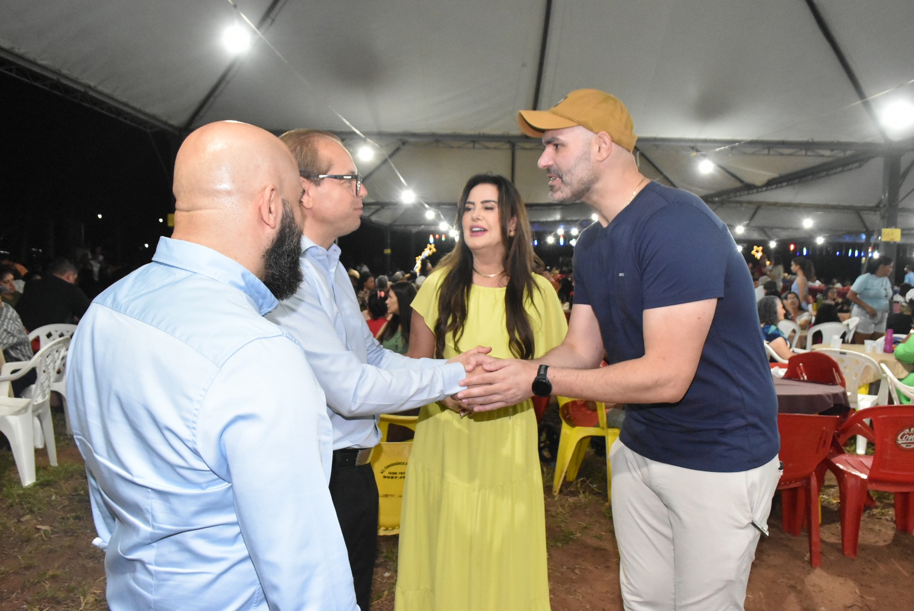 Iguatemi: Confraternização dos servidores municipais reúne mais de duas mil pessoas