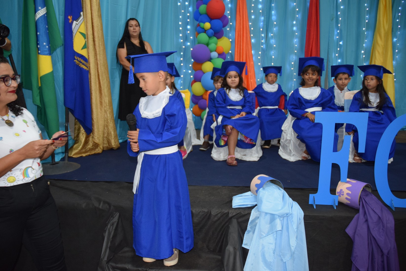 Iguatemi: Em cerimônia marcante, alunos da Educação Infantil da Escola Cemur, no Assentamento Auxiliadora, participam de formatura