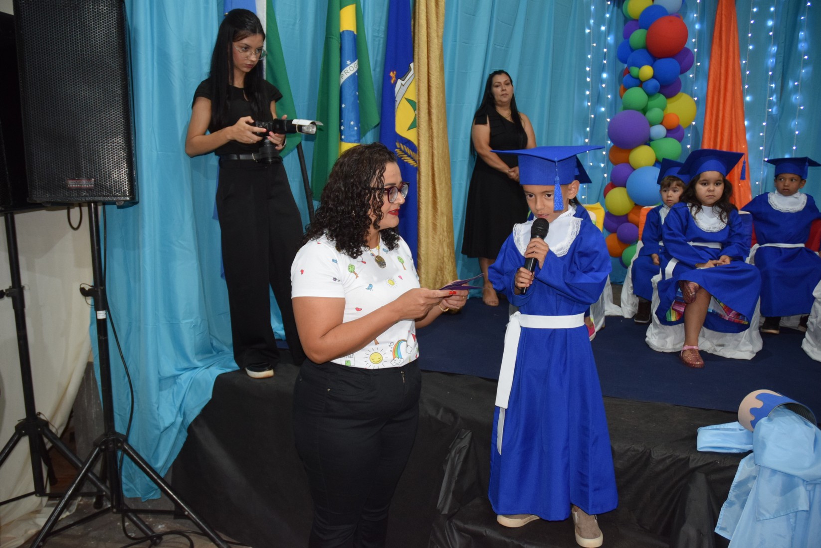 Iguatemi: Em cerimônia marcante, alunos da Educação Infantil da Escola Cemur, no Assentamento Auxiliadora, participam de formatura