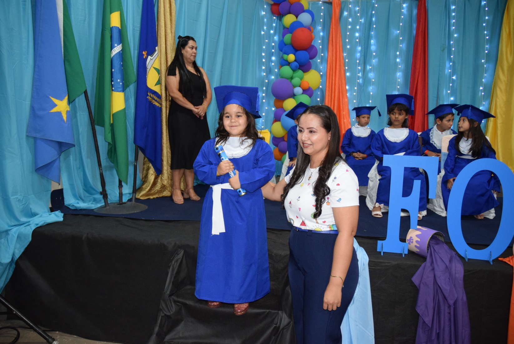 Iguatemi: Em cerimônia marcante, alunos da Educação Infantil da Escola Cemur, no Assentamento Auxiliadora, participam de formatura