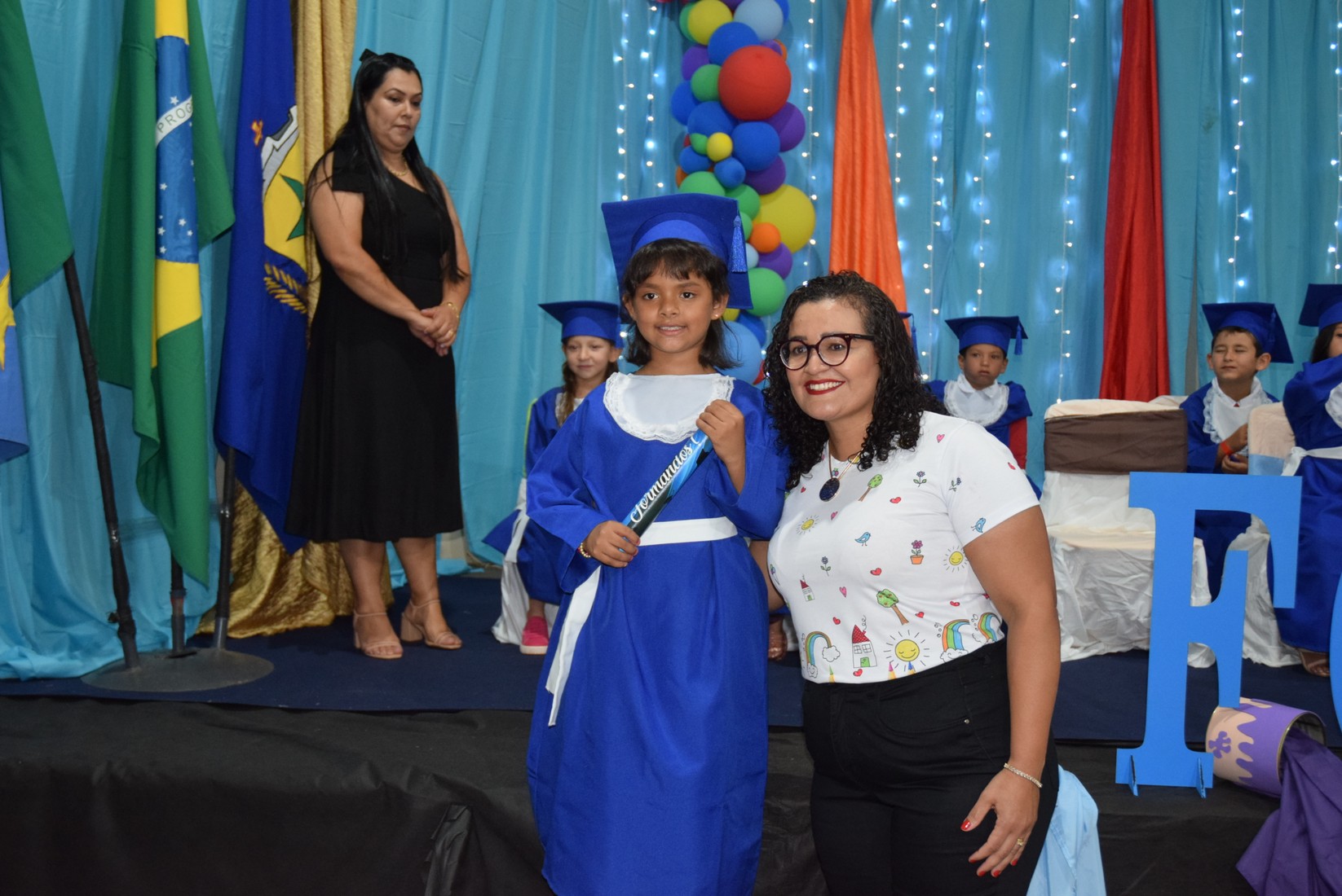 Iguatemi: Em cerimônia marcante, alunos da Educação Infantil da Escola Cemur, no Assentamento Auxiliadora, participam de formatura