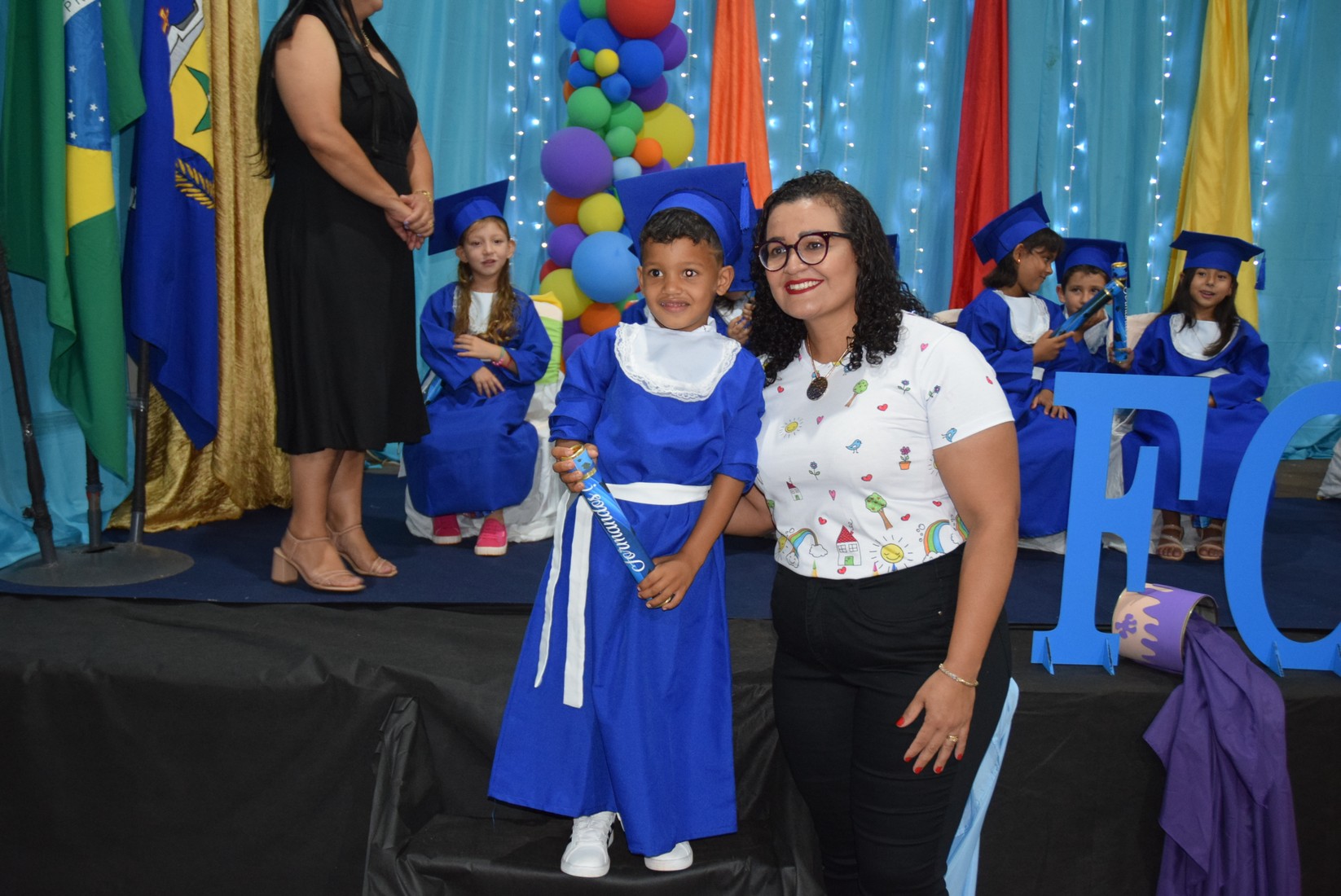 Iguatemi: Em cerimônia marcante, alunos da Educação Infantil da Escola Cemur, no Assentamento Auxiliadora, participam de formatura
