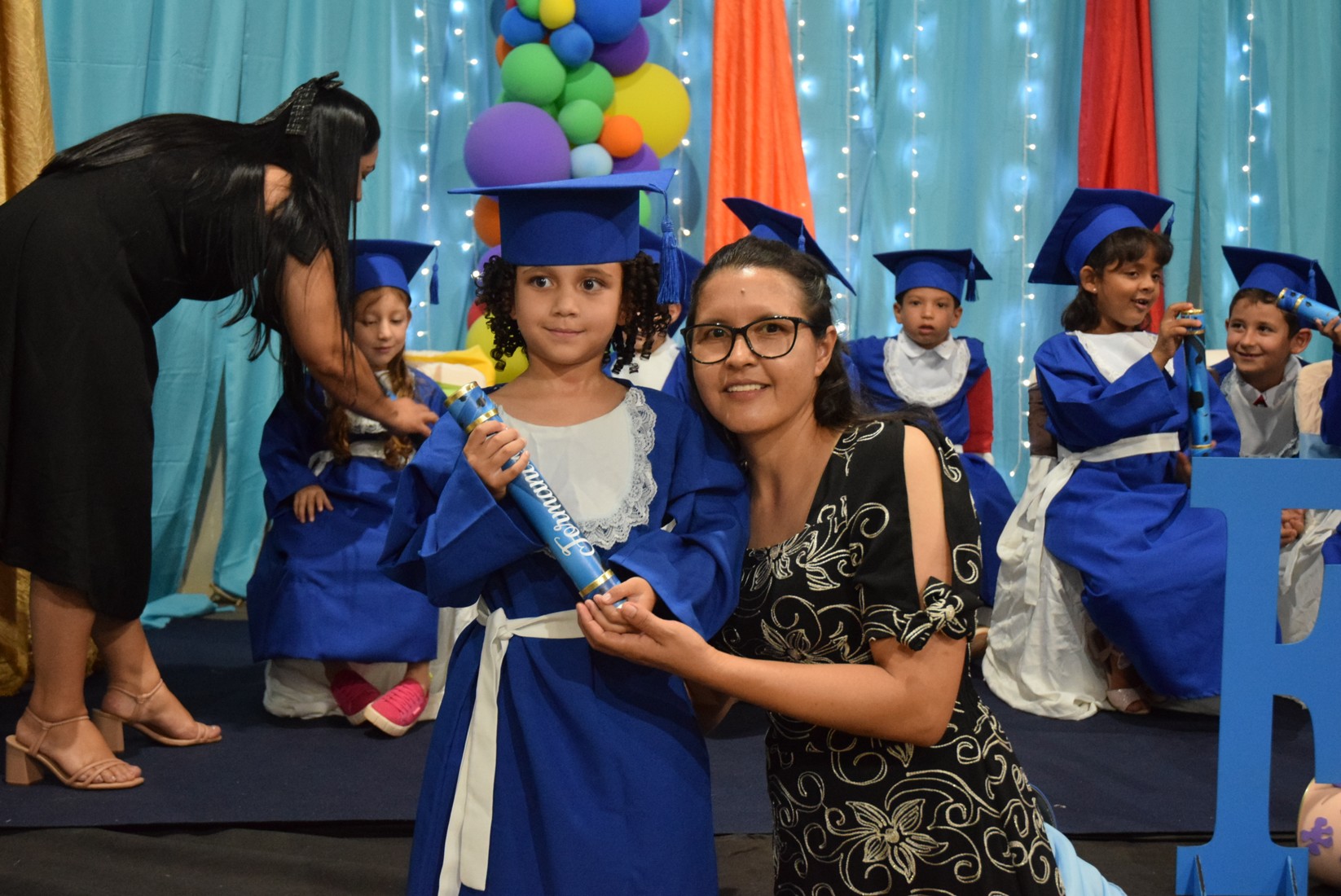 Iguatemi: Em cerimônia marcante, alunos da Educação Infantil da Escola Cemur, no Assentamento Auxiliadora, participam de formatura