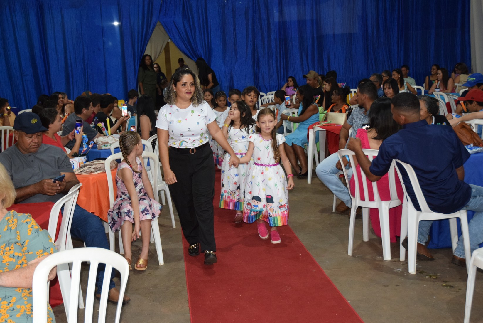 Iguatemi: Em cerimônia marcante, alunos da Educação Infantil da Escola Cemur, no Assentamento Auxiliadora, participam de formatura