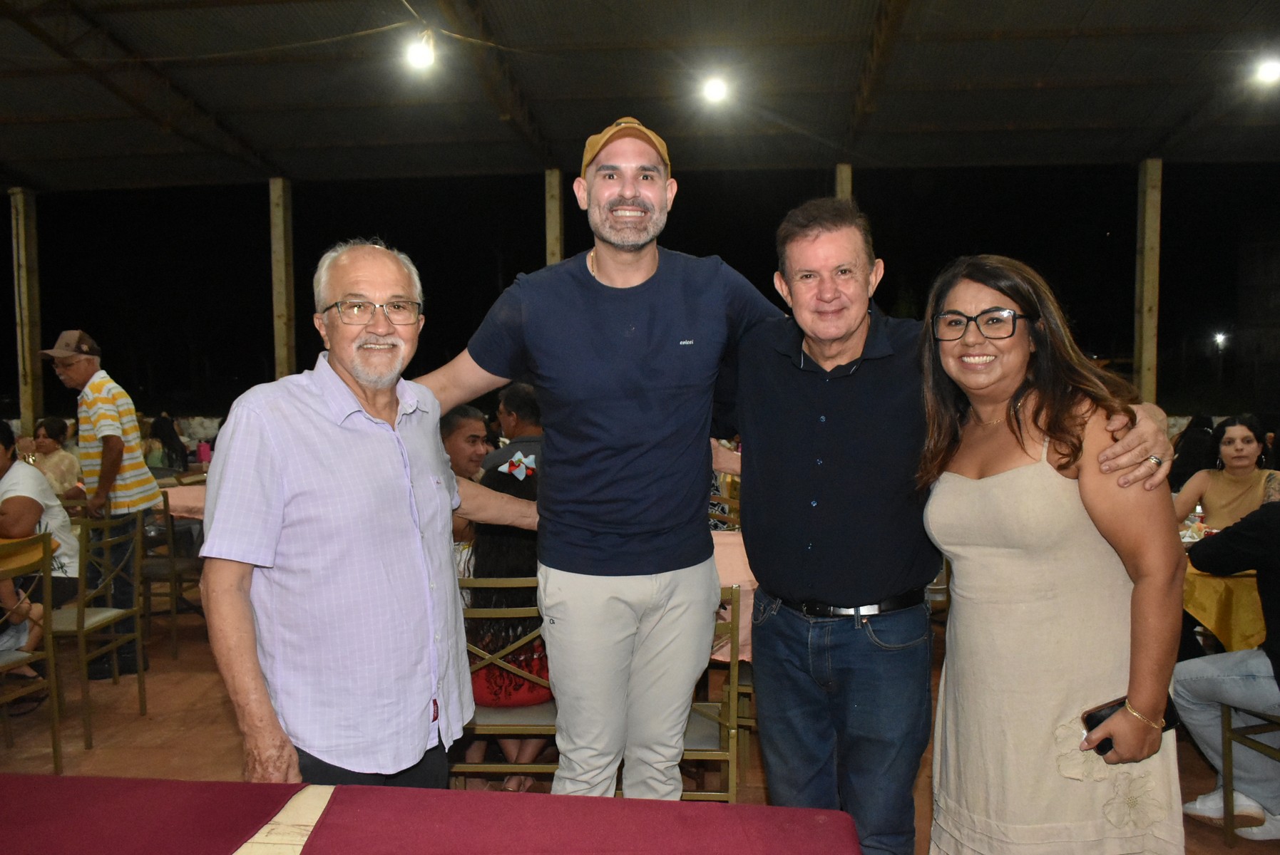 Iguatemi: Confraternização dos servidores municipais reúne mais de duas mil pessoas