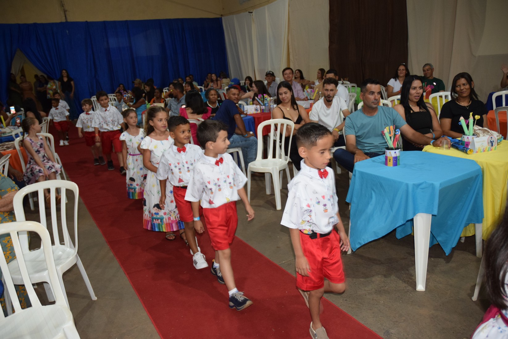 Iguatemi: Em cerimônia marcante, alunos da Educação Infantil da Escola Cemur, no Assentamento Auxiliadora, participam de formatura