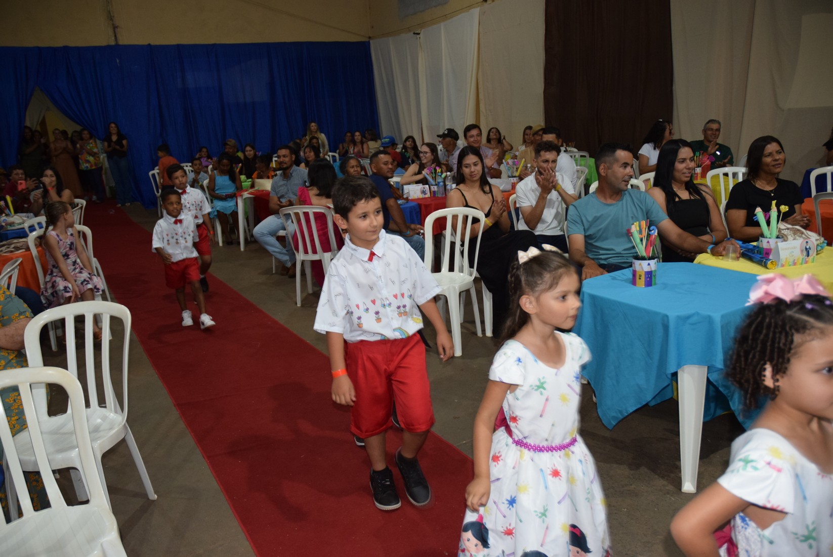 Iguatemi: Em cerimônia marcante, alunos da Educação Infantil da Escola Cemur, no Assentamento Auxiliadora, participam de formatura