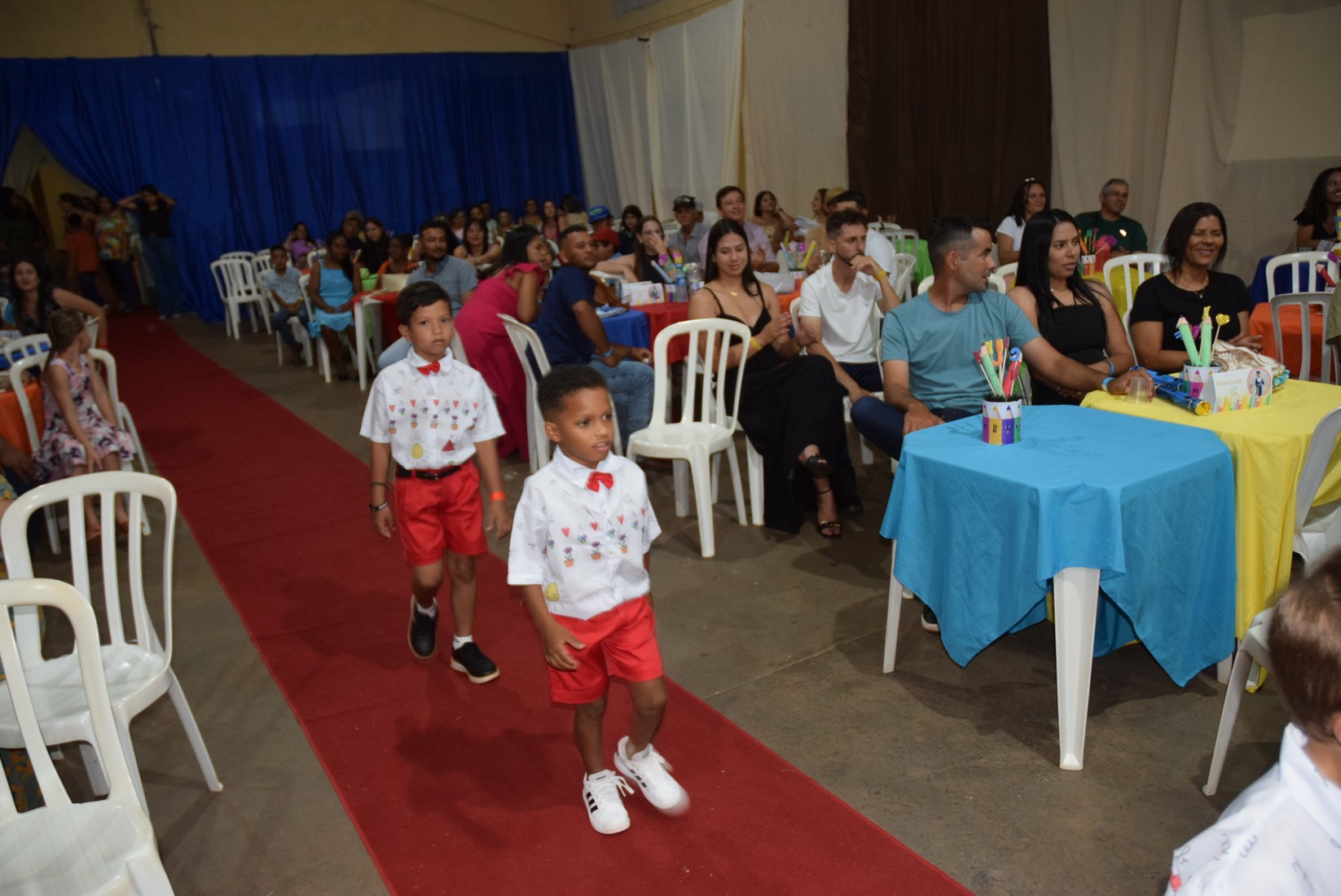 Iguatemi: Em cerimônia marcante, alunos da Educação Infantil da Escola Cemur, no Assentamento Auxiliadora, participam de formatura