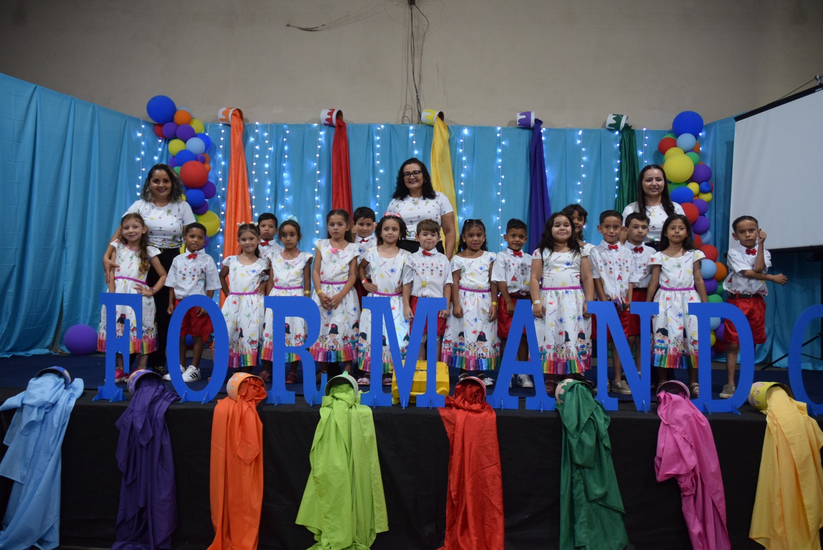 Iguatemi: Em cerimônia marcante, alunos da Educação Infantil da Escola Cemur, no Assentamento Auxiliadora, participam de formatura