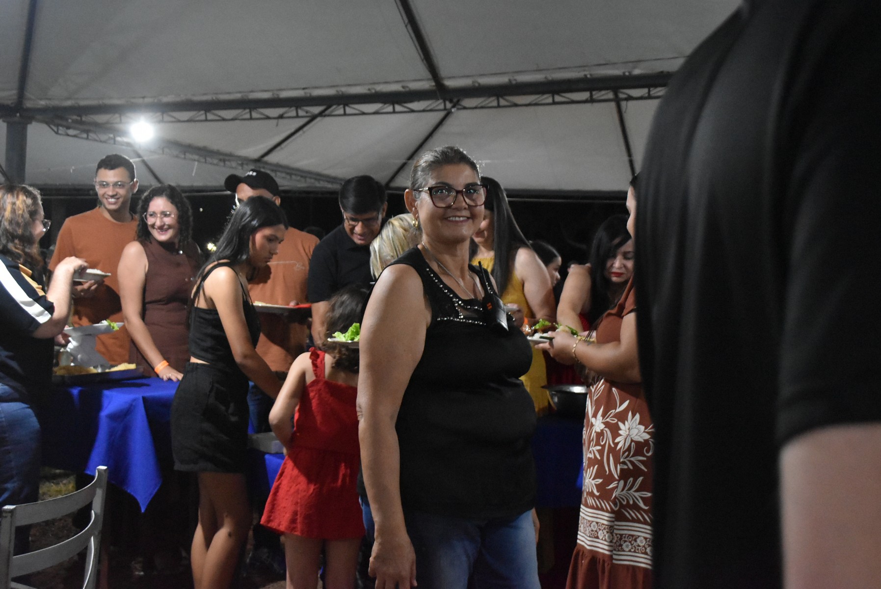 Iguatemi: Confraternização dos servidores municipais reúne mais de duas mil pessoas