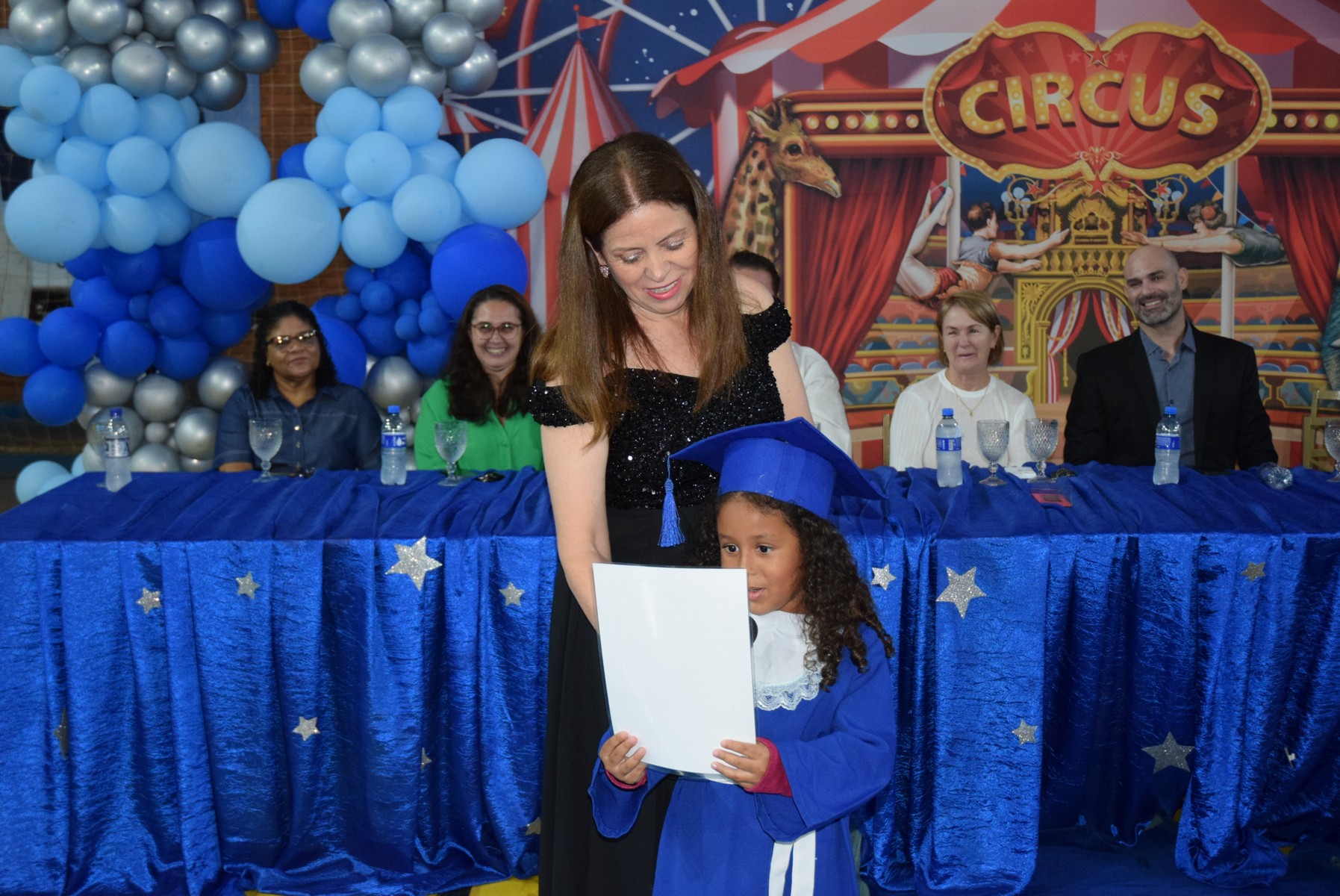 Em noite mágica, Secretaria de Educação de Iguatemi realiza formatura dos alunos do Pré-II da Educação Infantil 2025 Em noite mágica, Secretaria de Educação de Iguatemi realiza formatura dos alunos do Pré-II da Educação Infantil 2025