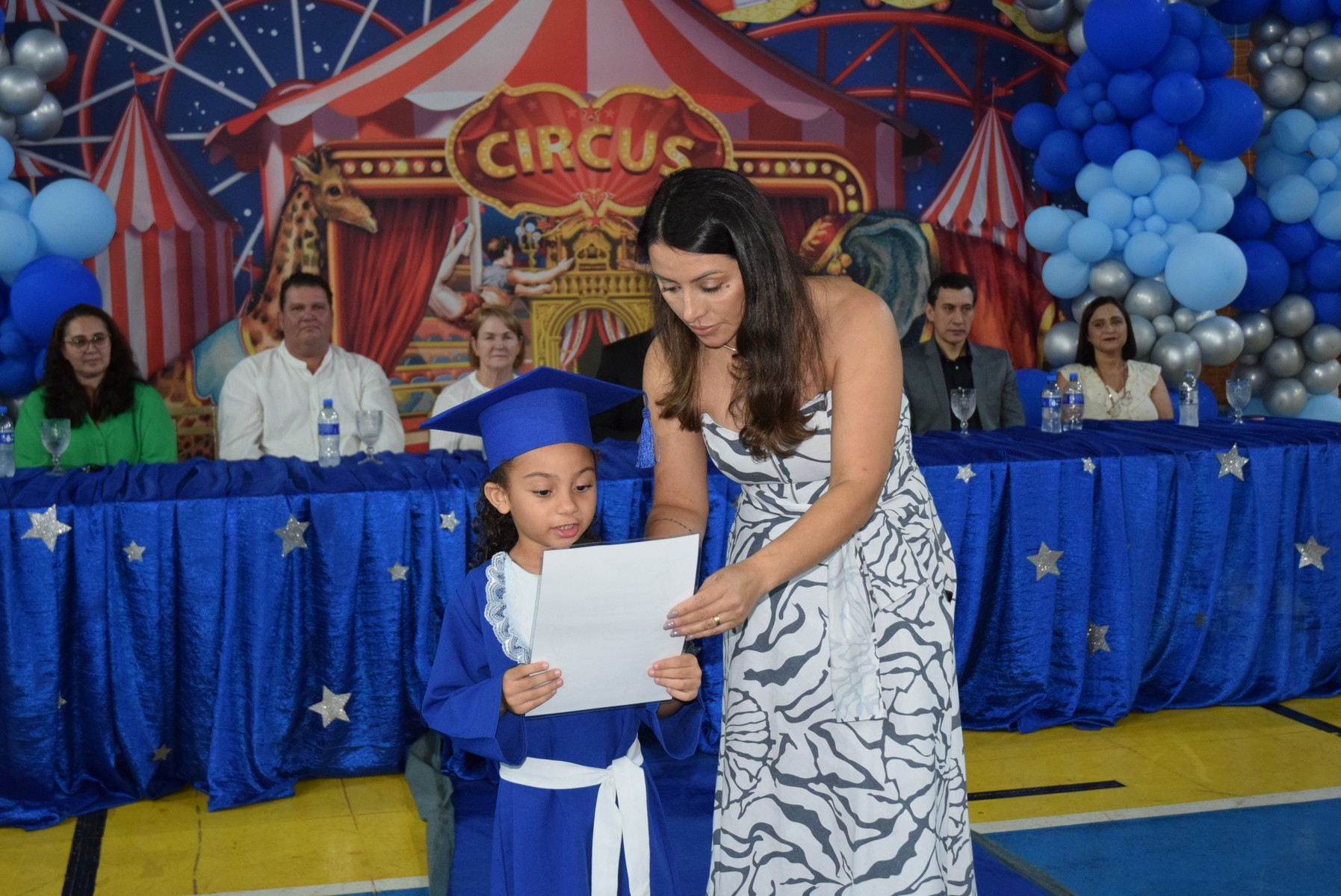 Em noite mágica, Secretaria de Educação de Iguatemi realiza formatura dos alunos do Pré-II da Educação Infantil 2025 Em noite mágica, Secretaria de Educação de Iguatemi realiza formatura dos alunos do Pré-II da Educação Infantil 2025