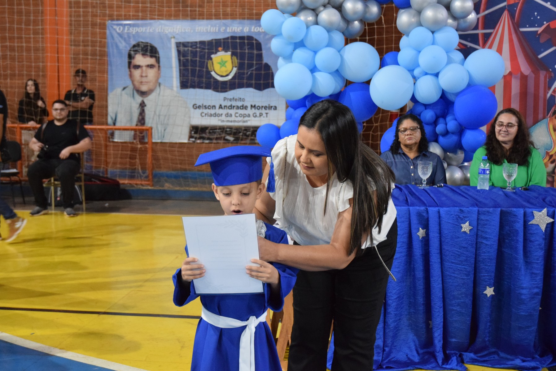 Em noite mágica, Secretaria de Educação de Iguatemi realiza formatura dos alunos do Pré-II da Educação Infantil 2025 Em noite mágica, Secretaria de Educação de Iguatemi realiza formatura dos alunos do Pré-II da Educação Infantil 2025