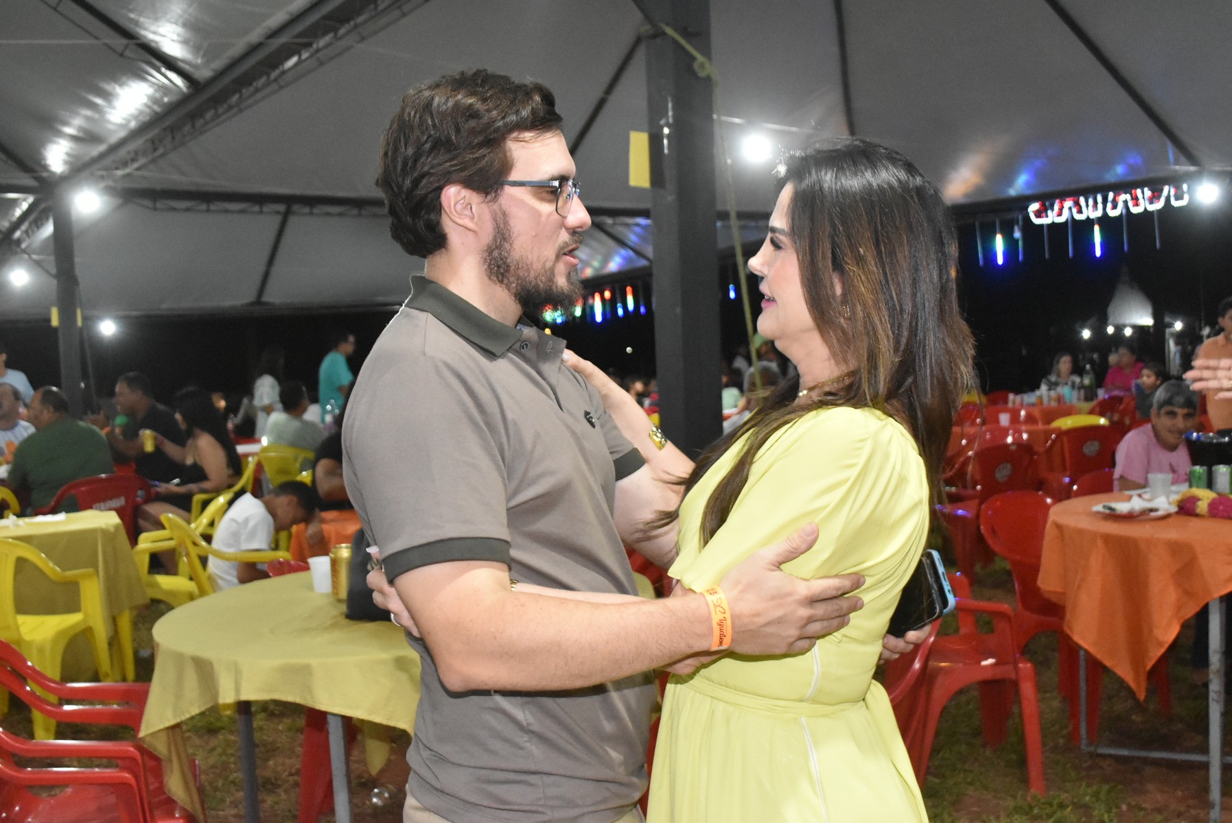 Iguatemi: Confraternização dos servidores municipais reúne mais de duas mil pessoas