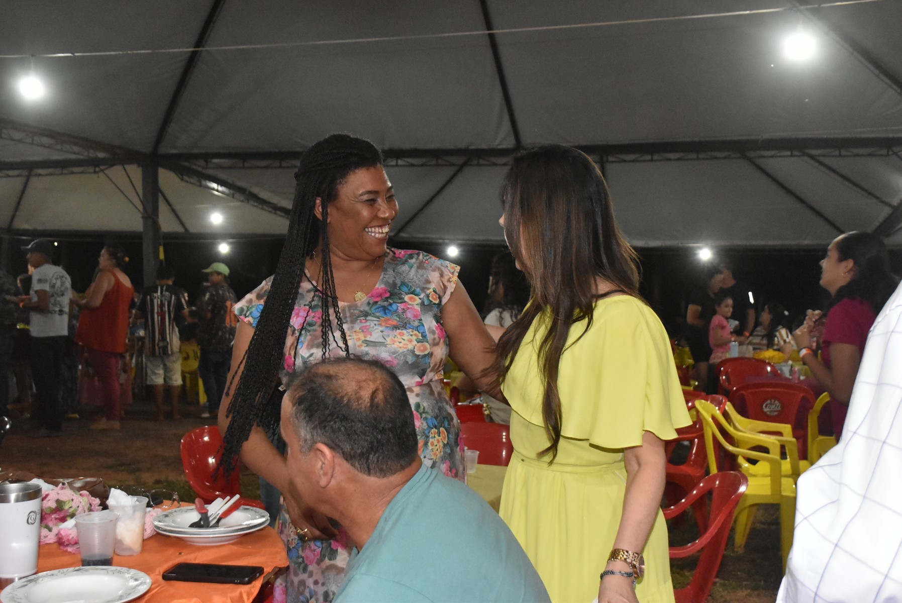 Iguatemi: Confraternização dos servidores municipais reúne mais de duas mil pessoas