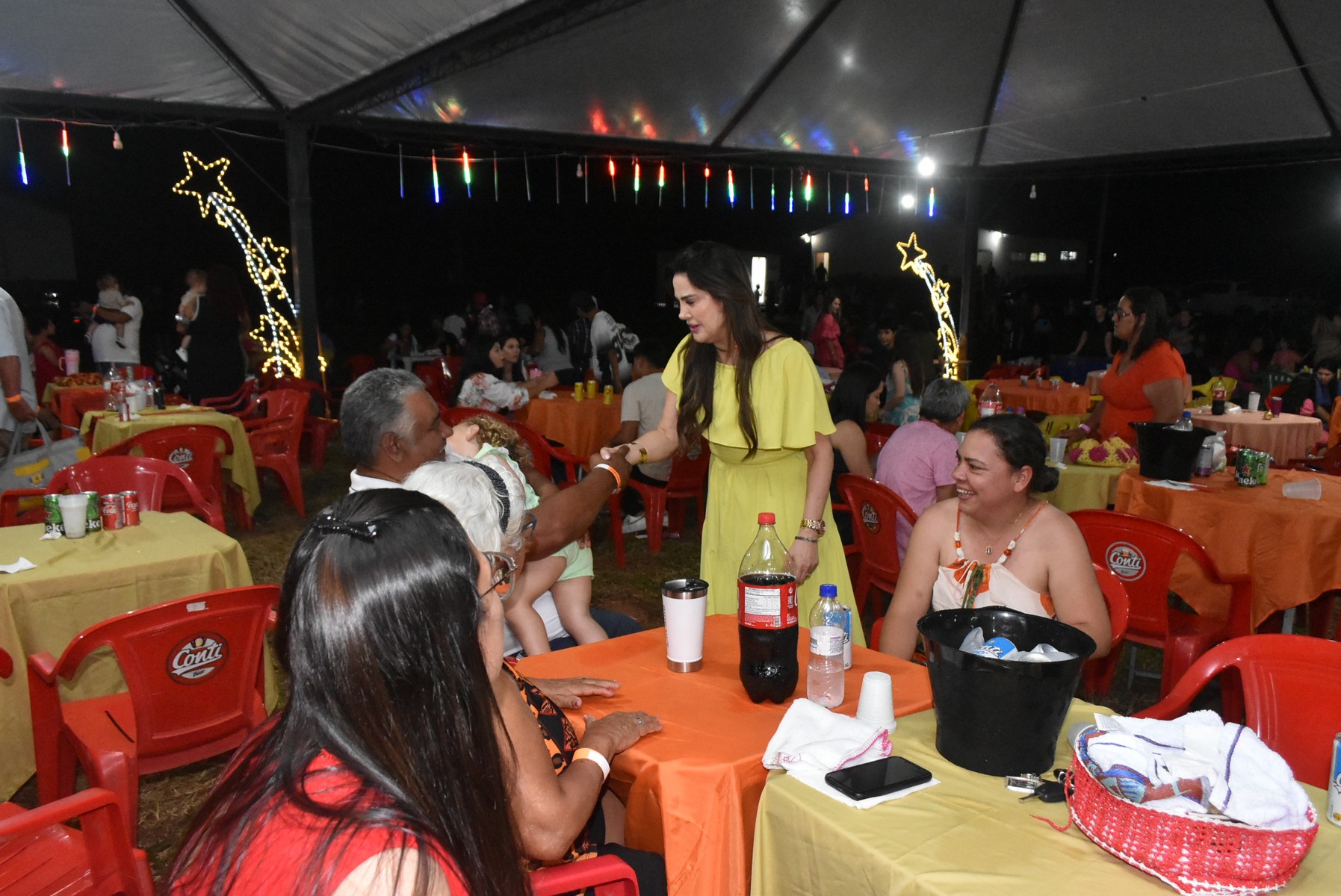 Iguatemi: Confraternização dos servidores municipais reúne mais de duas mil pessoas