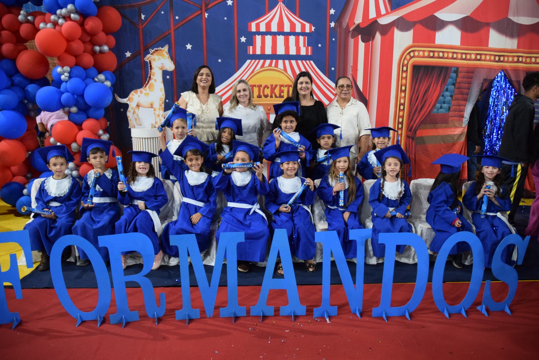 Em noite mágica, Secretaria de Educação de Iguatemi realiza formatura dos alunos do Pré-II da Educação Infantil 2025 Em noite mágica, Secretaria de Educação de Iguatemi realiza formatura dos alunos do Pré-II da Educação Infantil 2025