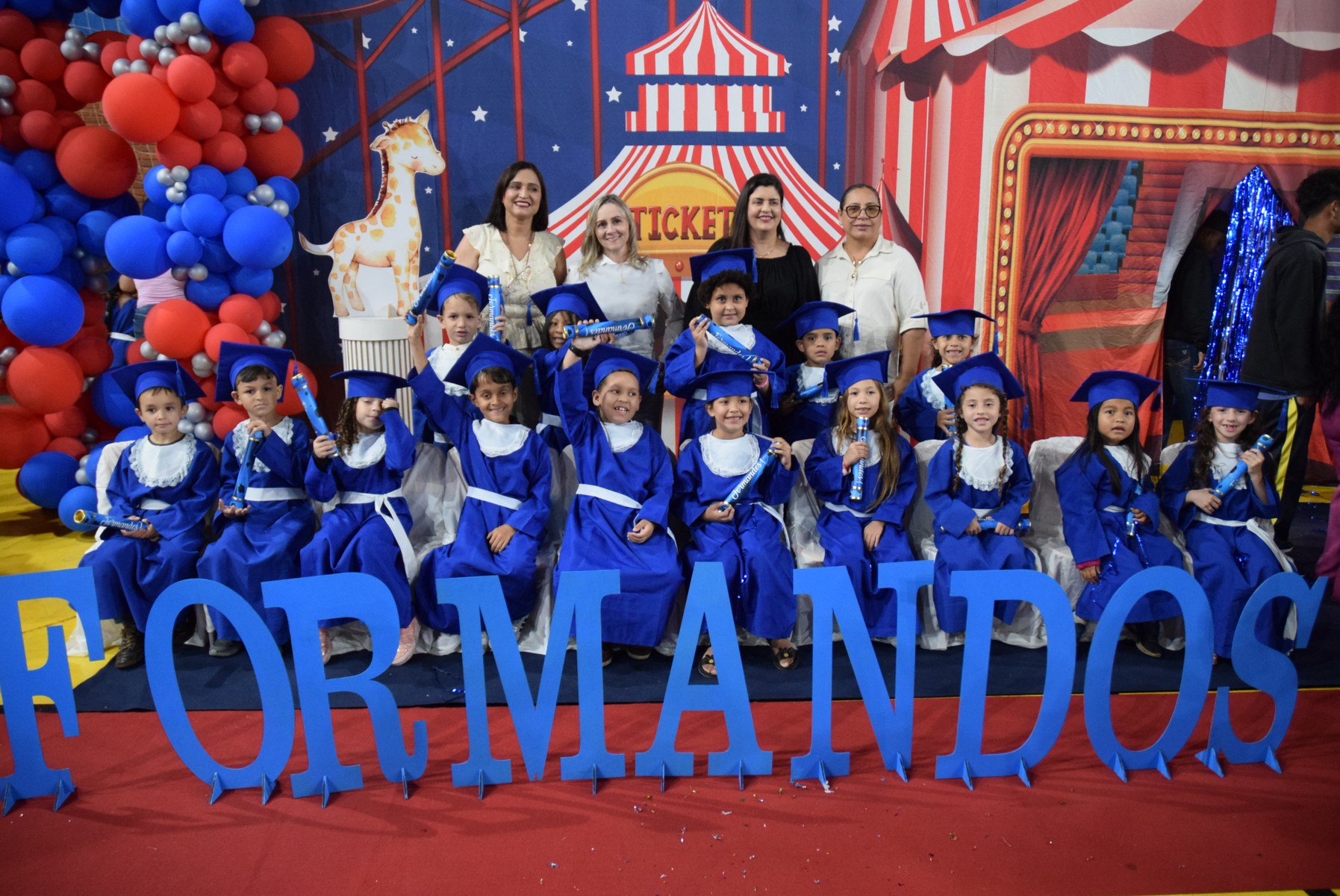 Em noite mágica, Secretaria de Educação de Iguatemi realiza formatura dos alunos do Pré-II da Educação Infantil 2025 Em noite mágica, Secretaria de Educação de Iguatemi realiza formatura dos alunos do Pré-II da Educação Infantil 2025