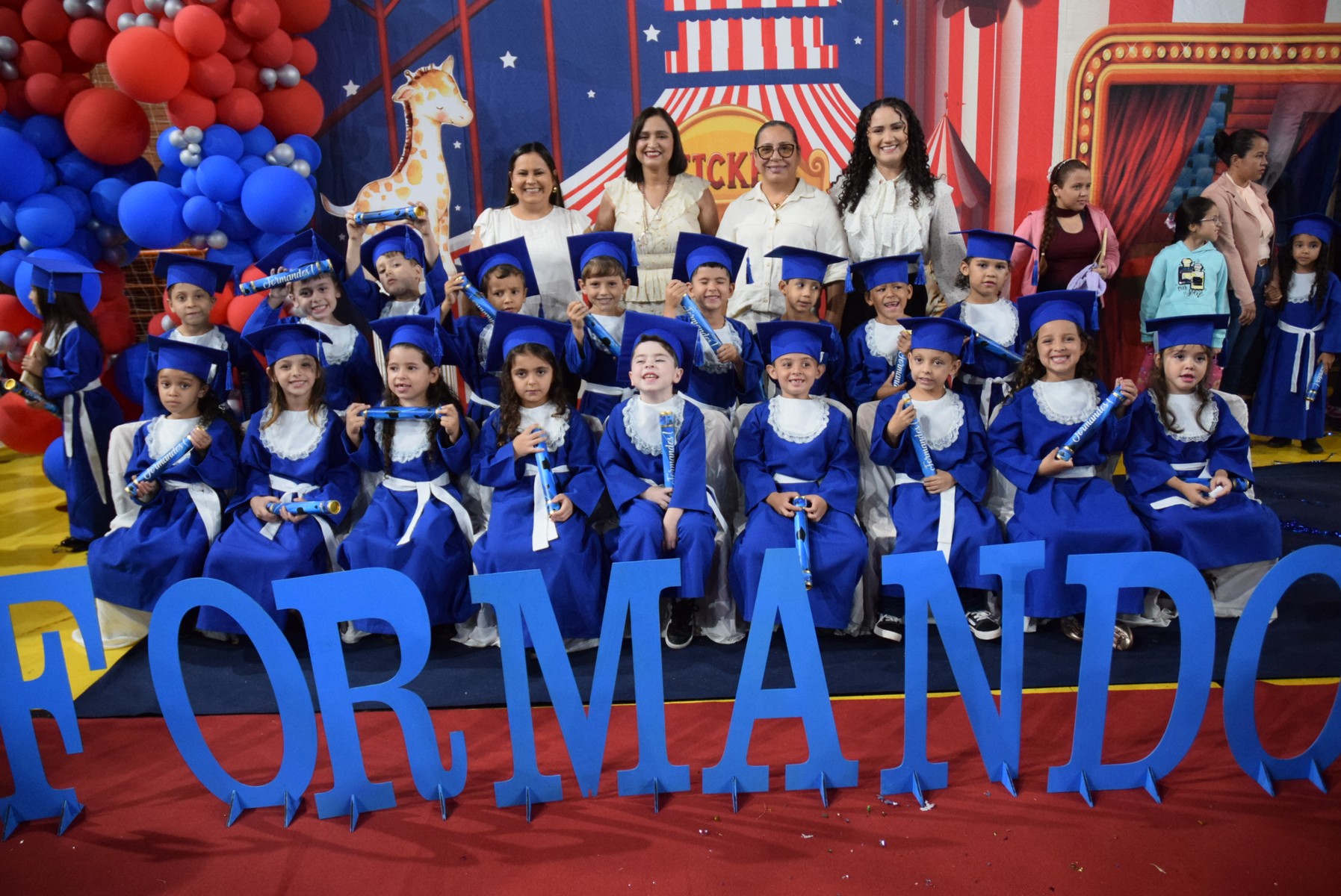 Em noite mágica, Secretaria de Educação de Iguatemi realiza formatura dos alunos do Pré-II da Educação Infantil 2025 Em noite mágica, Secretaria de Educação de Iguatemi realiza formatura dos alunos do Pré-II da Educação Infantil 2025