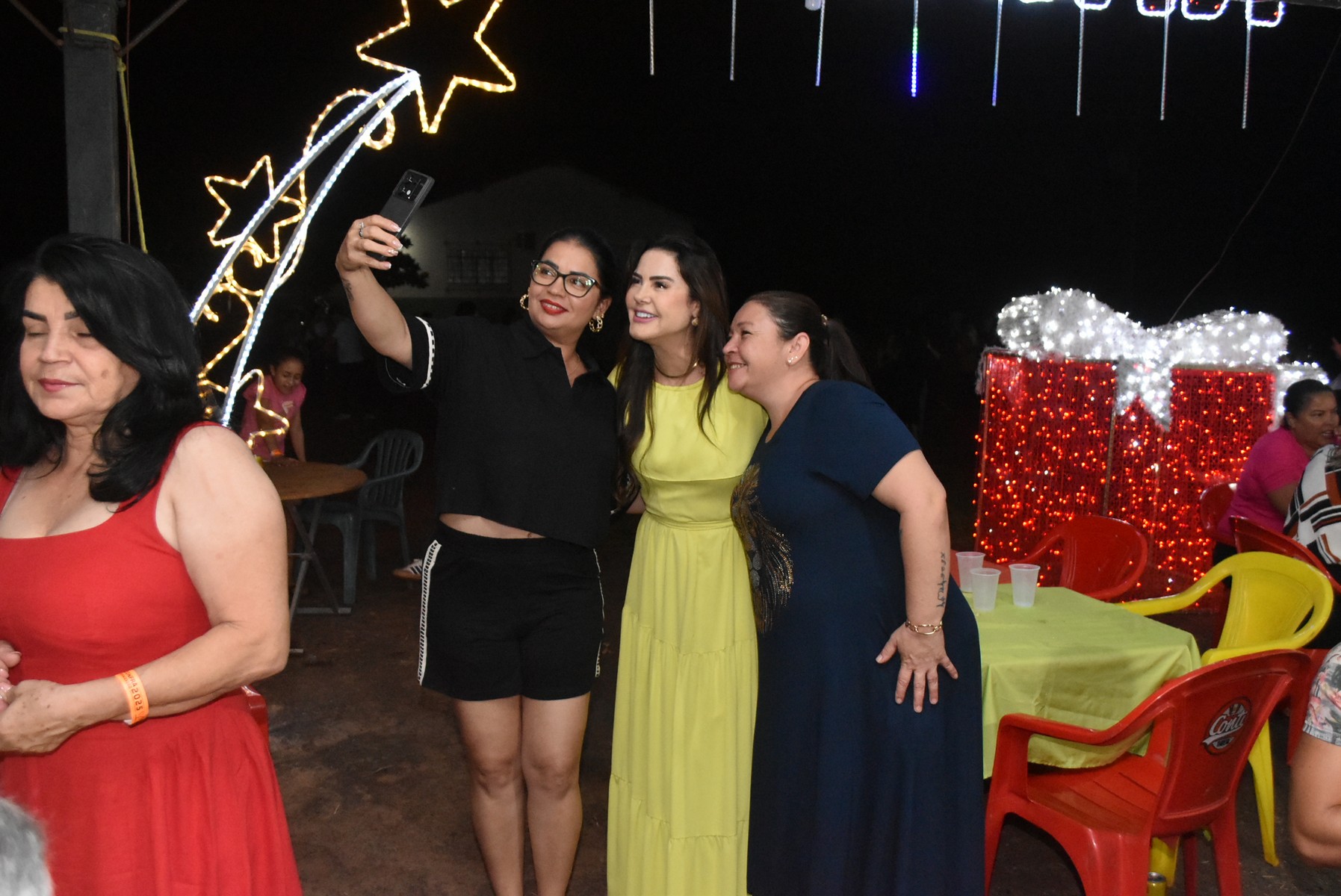 Iguatemi: Confraternização dos servidores municipais reúne mais de duas mil pessoas