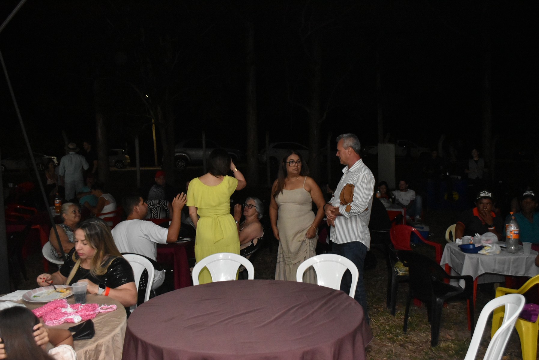 Iguatemi: Confraternização dos servidores municipais reúne mais de duas mil pessoas