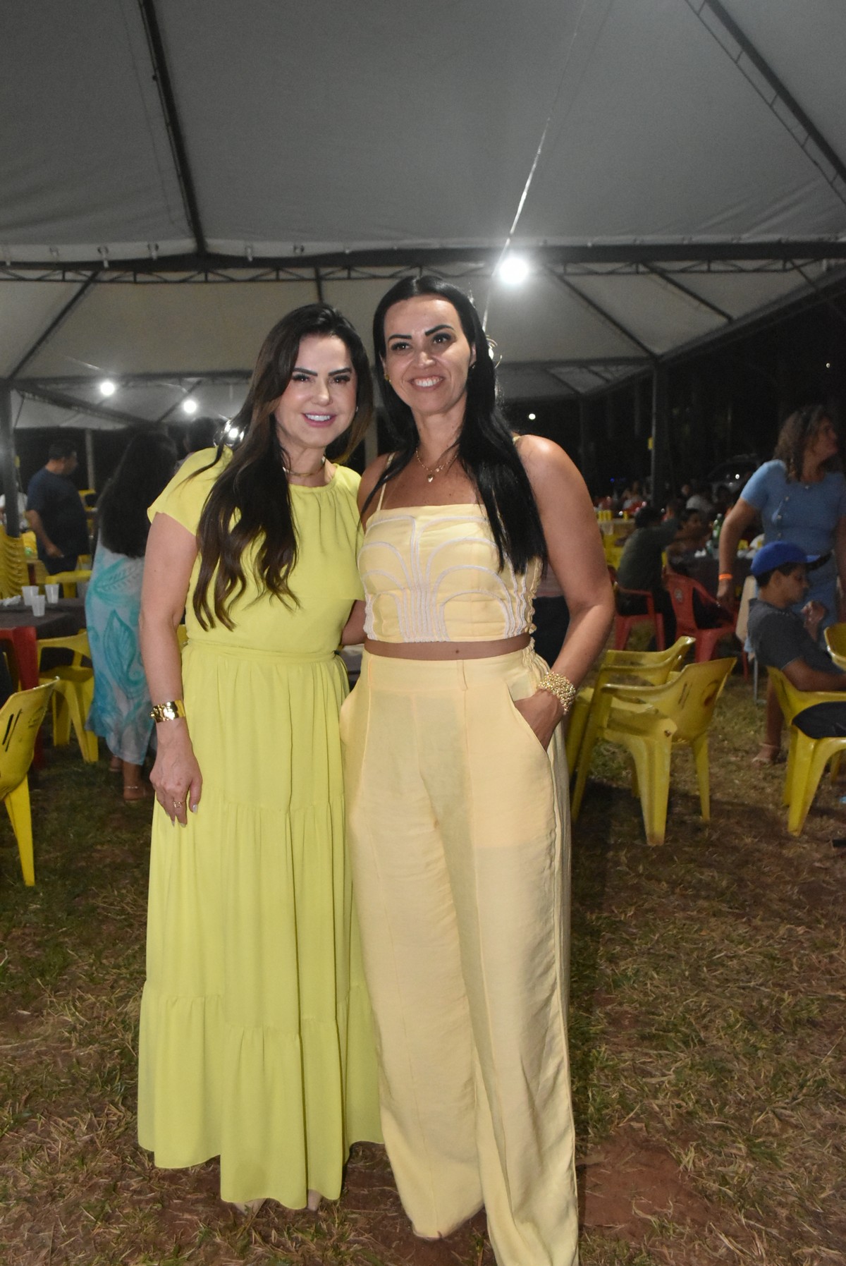 Iguatemi: Confraternização dos servidores municipais reúne mais de duas mil pessoas