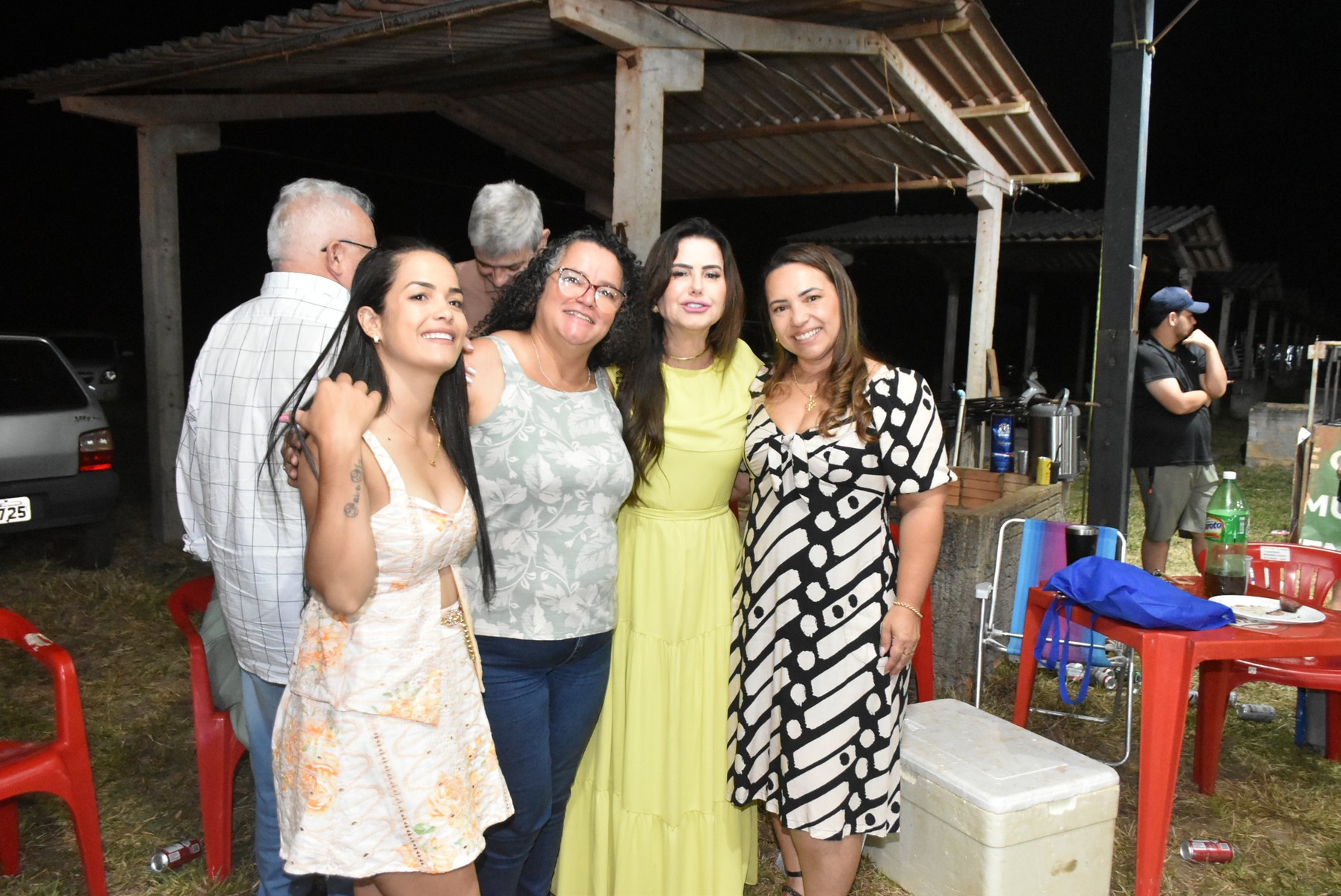 Iguatemi: Confraternização dos servidores municipais reúne mais de duas mil pessoas