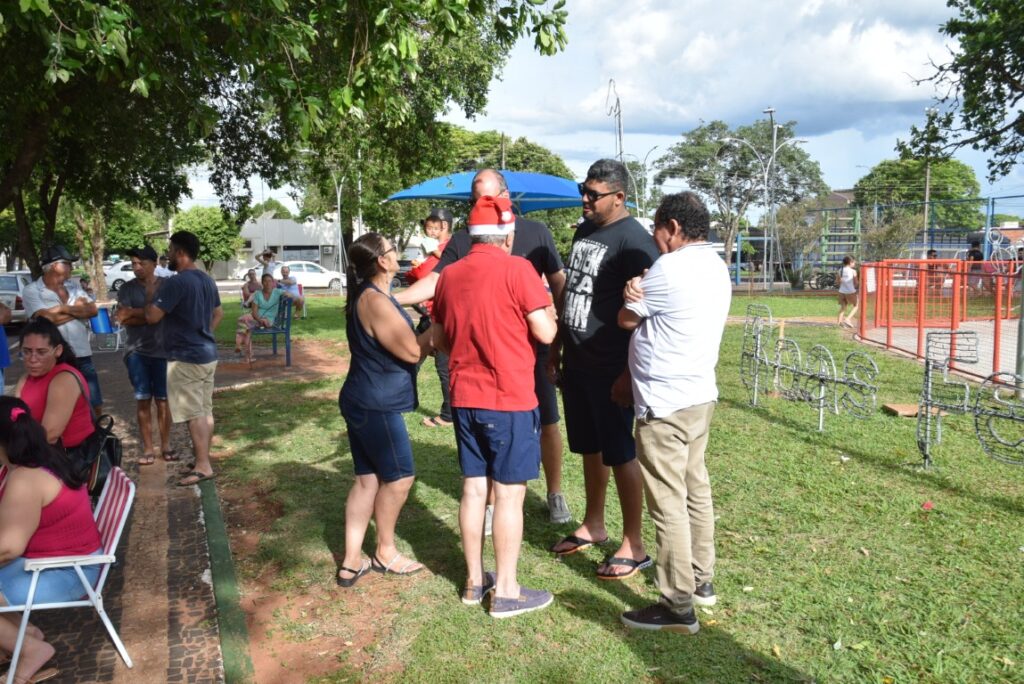 4 mil brinquedos distribuídos levam alegria às crianças iguatemienses na 5ª edição do Natal Feliz