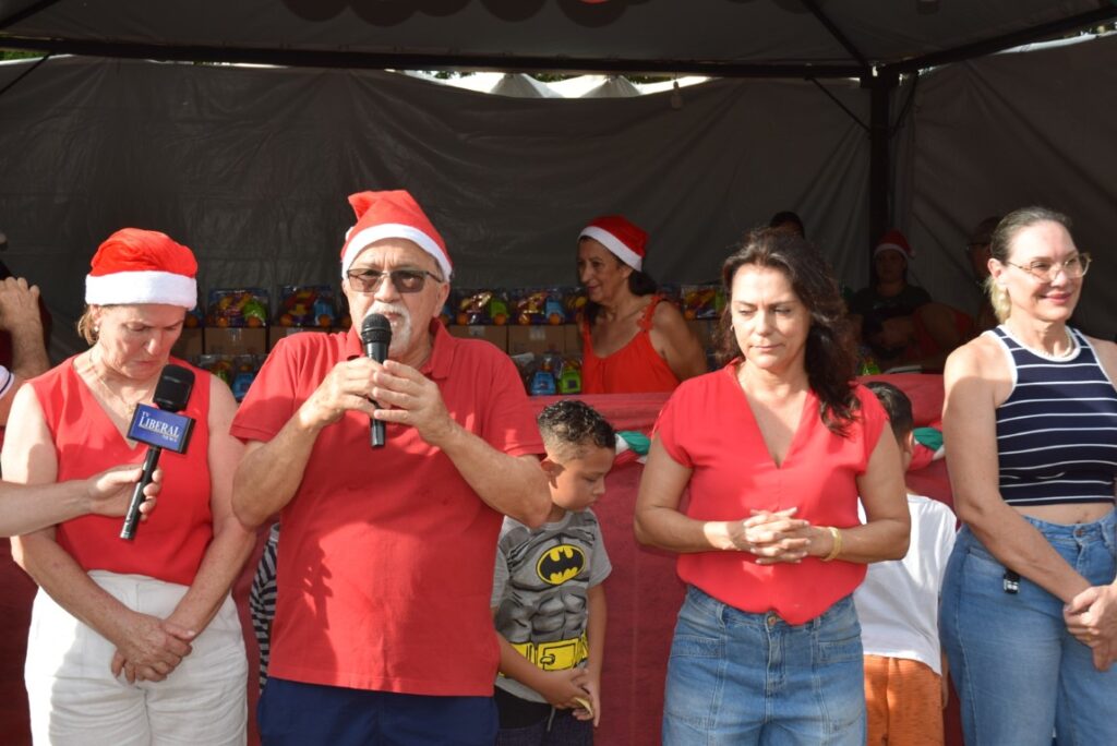 4 mil brinquedos distribuídos levam alegria às crianças iguatemienses na 5ª edição do Natal Feliz