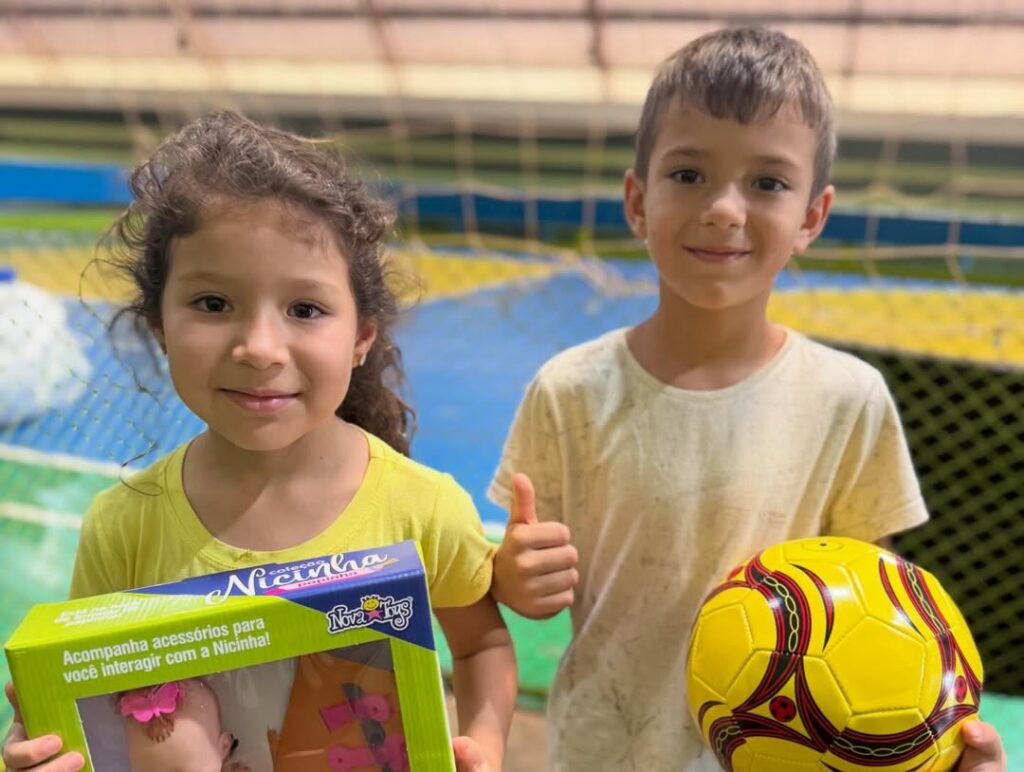 Concluídas as entregas de brinquedos em Paranhos