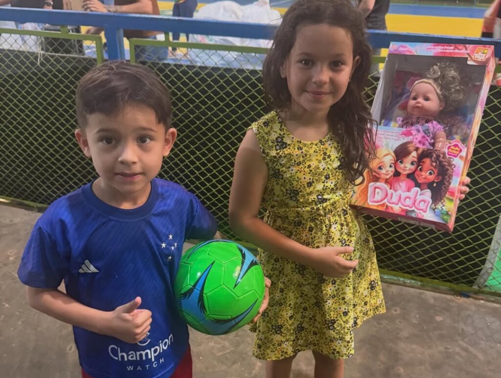 Concluídas as entregas de brinquedos em Paranhos