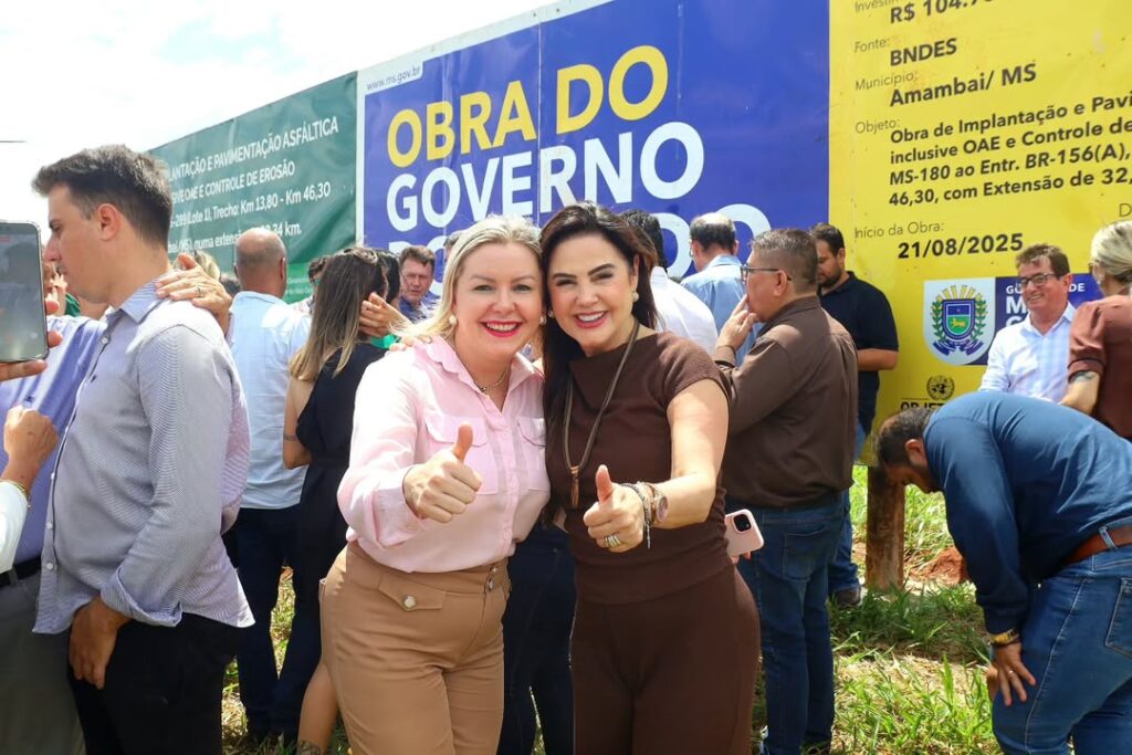 Mara Caseiro e Eduardo Riedel assinam autorização para pavimentação da MS-289, entre Amambai e Juti