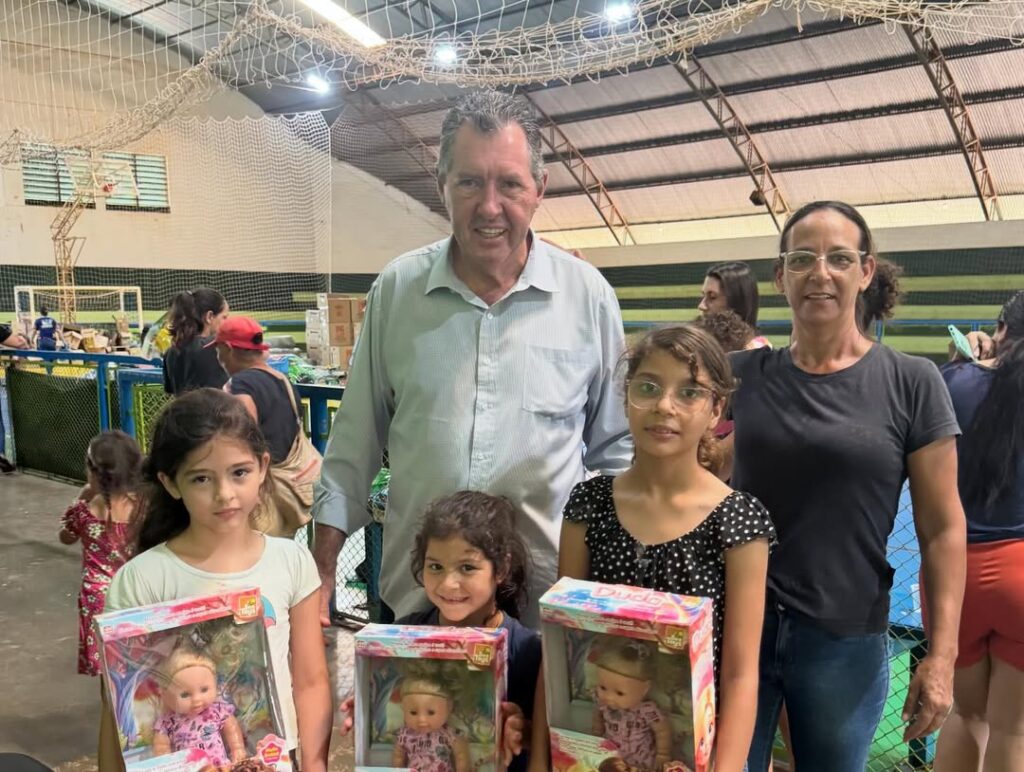 Concluídas as entregas de brinquedos em Paranhos