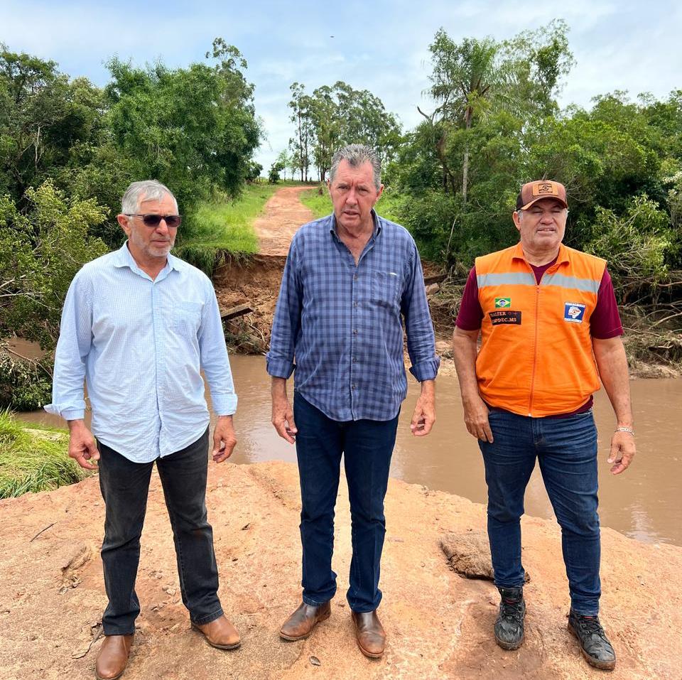 Após grandes estragos provocados pelas chuvas Paranhos vai decretar situação de emergência Após grandes estragos provocados pelas chuvas Paranhos vai decretar situação de emergência