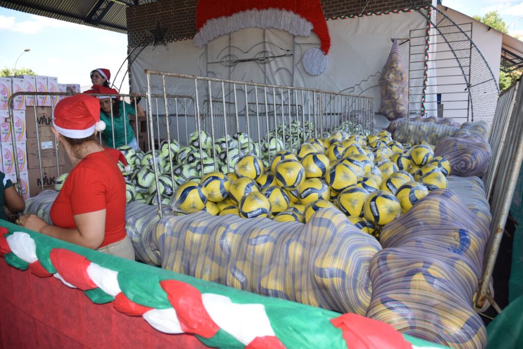 Prefeitura de Iguatemi realiza entrega de 4 mil brinquedos neste domingo, dia 21 de dezembro