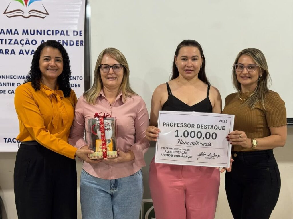 Tacuru realiza 1ª edição do Prêmio Professor Destaque 2025