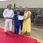 Prefeitura de Amambai realiza entrega de faixas a alunos do judô da Vila Cristina e da Aldeia Limão Verde