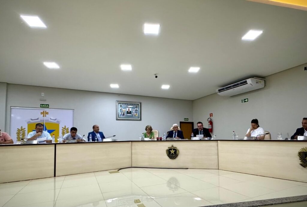 Aprovação de matérias importantes marca última sessão ordinária da Câmara de Iguatemi Aprovação de matérias importantes marca última sessão ordinária da Câmara de Iguatemi