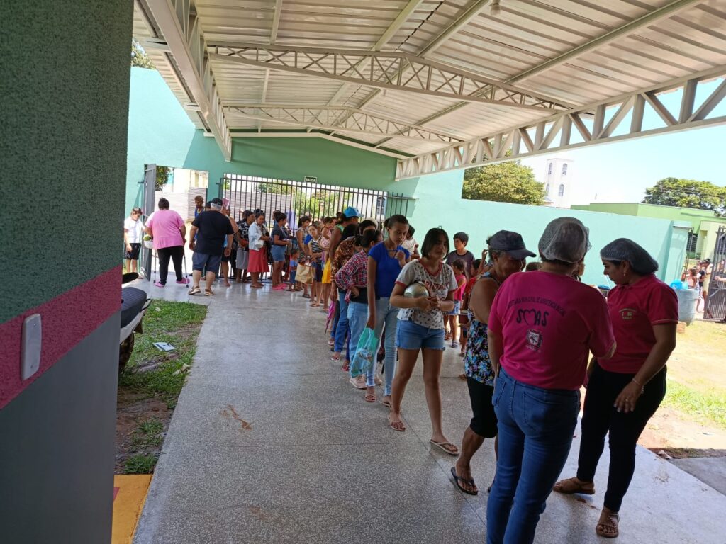Projeto Marmita Solidária inicia 2026 atendendo mais de 700 pessoas em Coronel Sapucaia